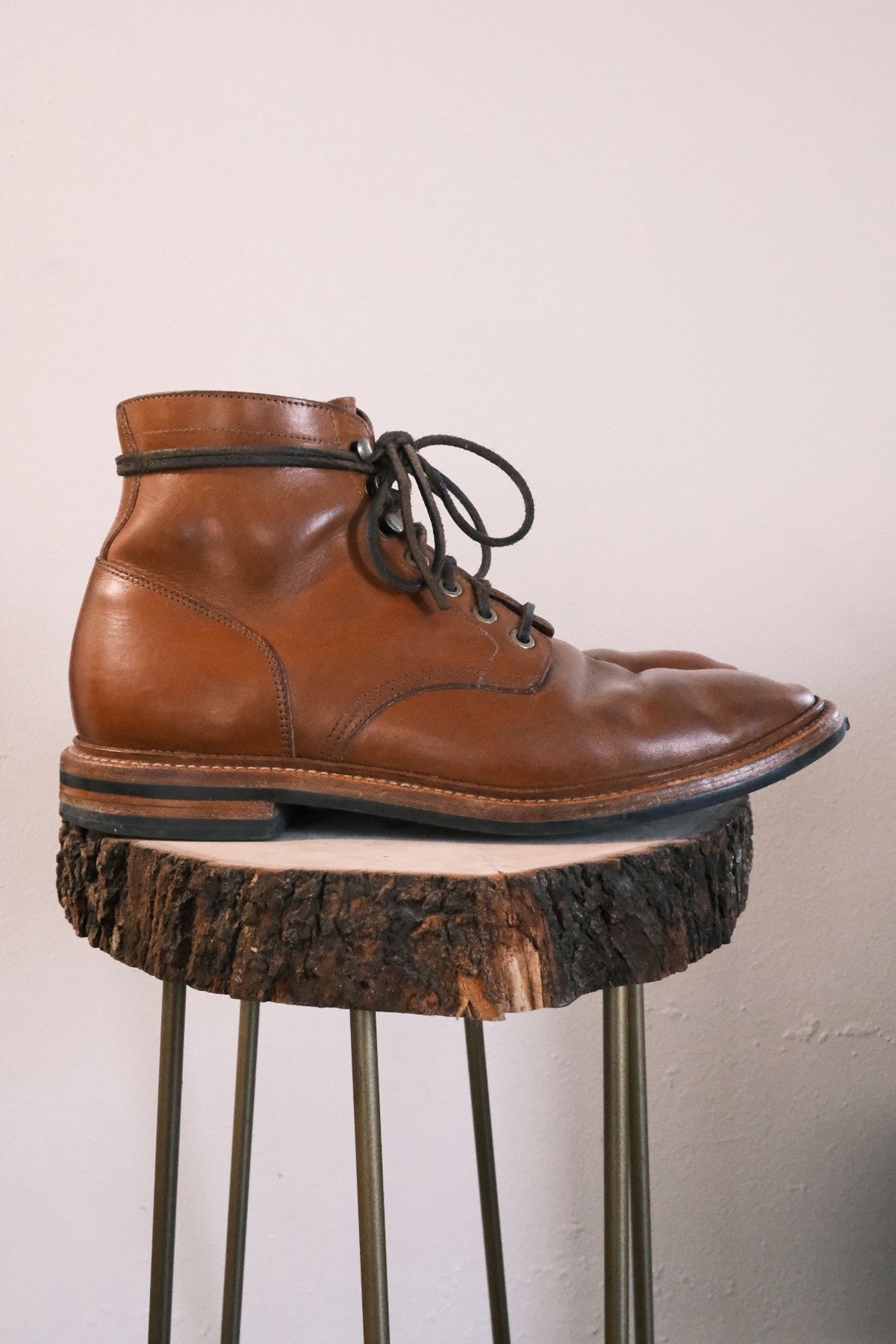 Photo by cuffcheckdenim on March 2, 2024 of the Grant Stone Diesel Boot in Badalassi Carlo Saddle Tan Minerva.