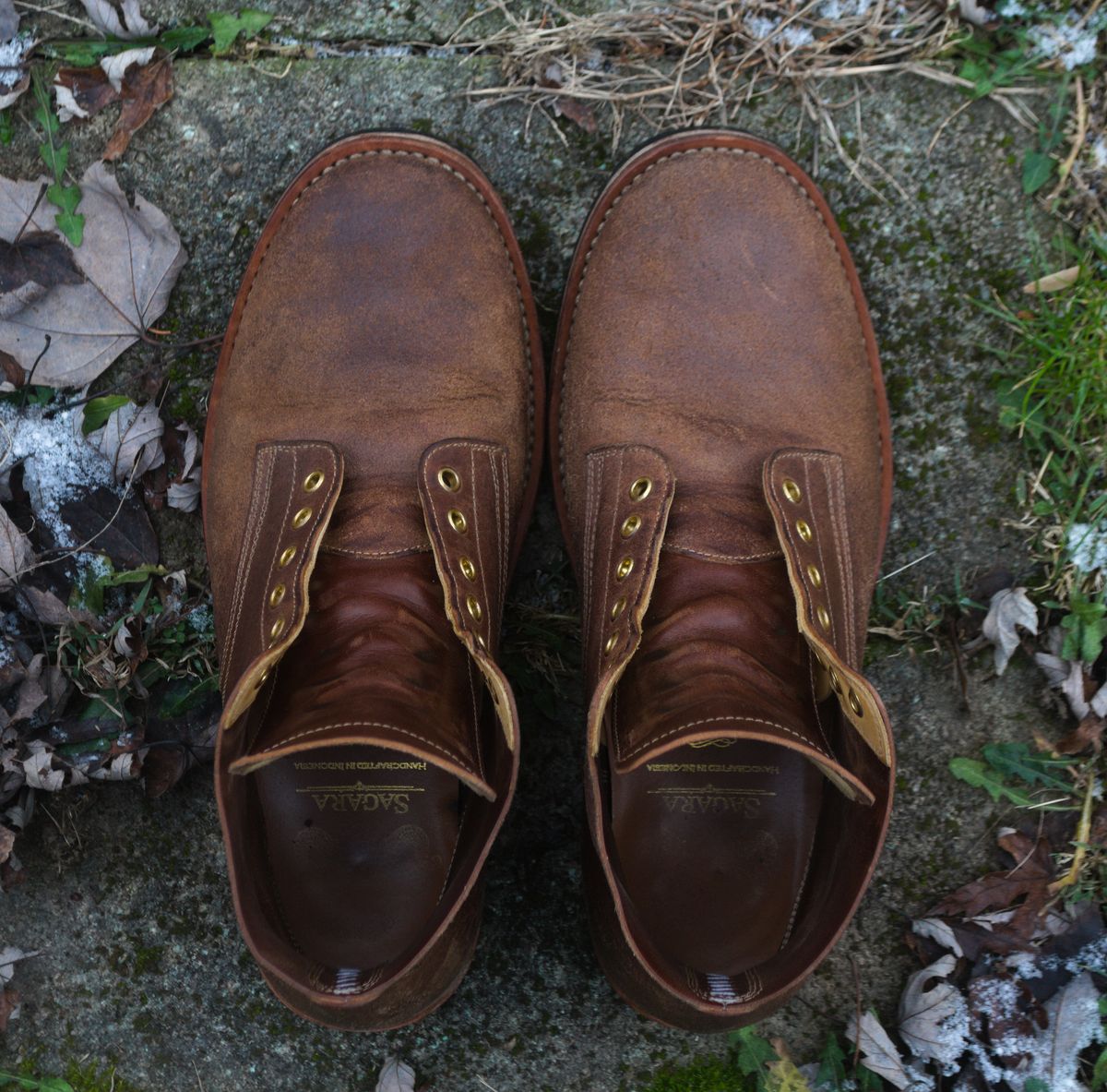 Photo by Oldmanblooming on January 2, 2025 of the Sagara Boondocker in Maryam Natural Horsebutt Roughout.