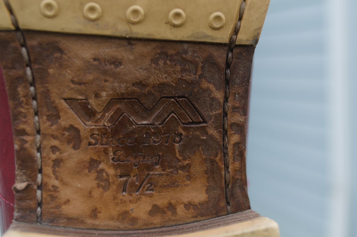 Photo by Oldmanblooming on March 2, 2024 of the WM1978 French Army Boot in Horween London Bus Red Dublin.