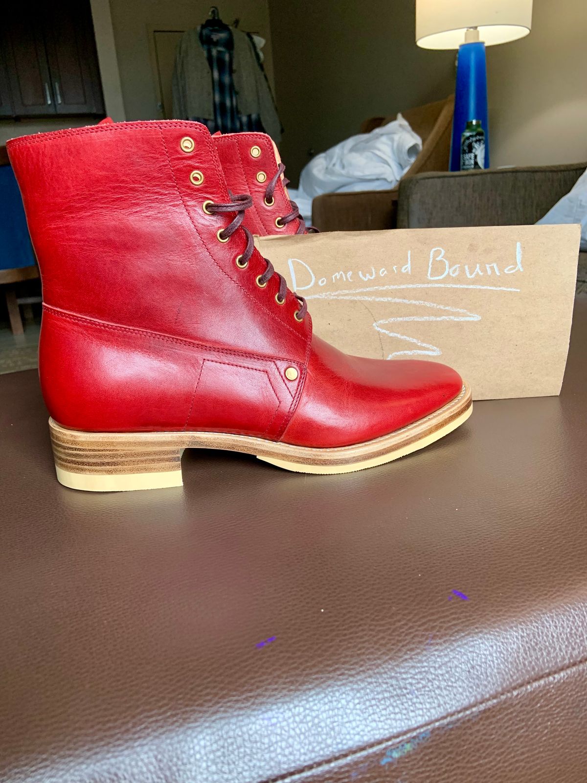 Photo by Oldmanblooming on October 5, 2023 of the WM1978 French Army Boot in Horween London Bus Red Dublin.