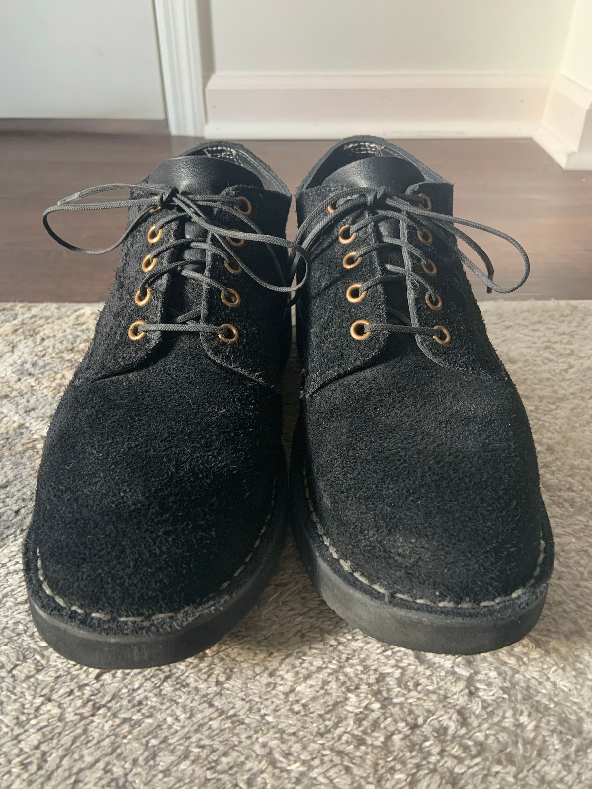 Photo by Oldmanblooming on December 1, 2022 of the White's Oxford in Seidel Black Oil Tan Roughout.