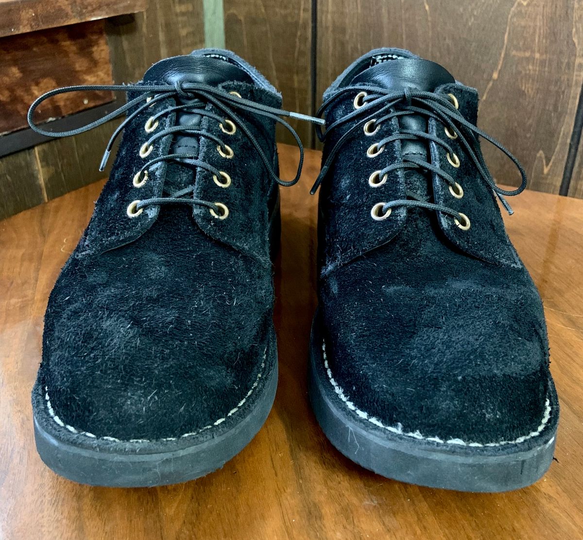 Photo by Oldmanblooming on April 1, 2023 of the White's Oxford in Seidel Black Oil Tan Roughout.