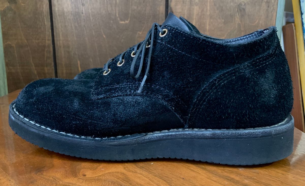 Photo by Oldmanblooming on April 1, 2023 of the White's Oxford in Seidel Black Oil Tan Roughout.