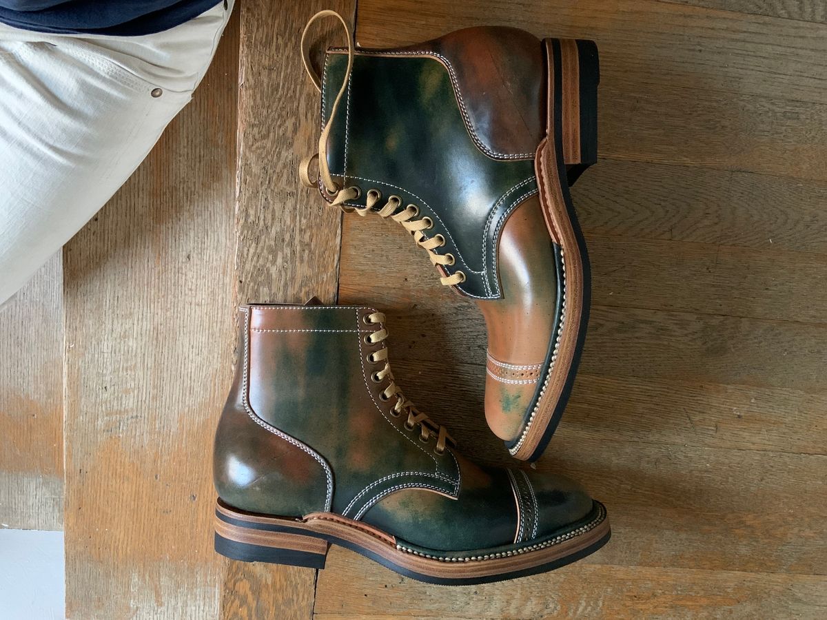Photo by Oldmanblooming on September 19, 2023 of the Flame Panda Service Boot in Horween Marbled Black Shell Cordovan.