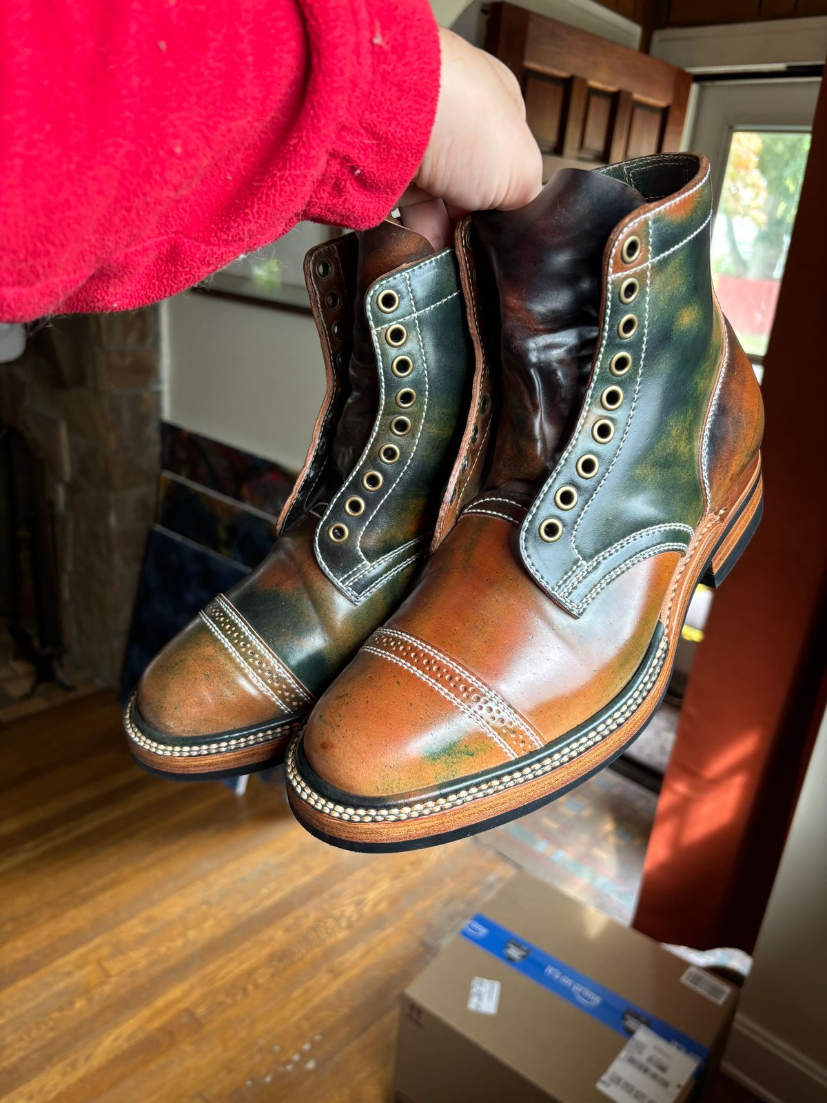 Photo by Oldmanblooming on September 27, 2024 of the Flame Panda Service Boot in Horween Marbled Black Shell Cordovan.