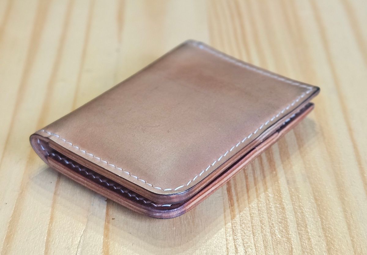 Photo by joeldelassus on November 2, 2025 of the DELASSUS LEATHER V42 in Horween Unglazed Natural Shell Cordovan.