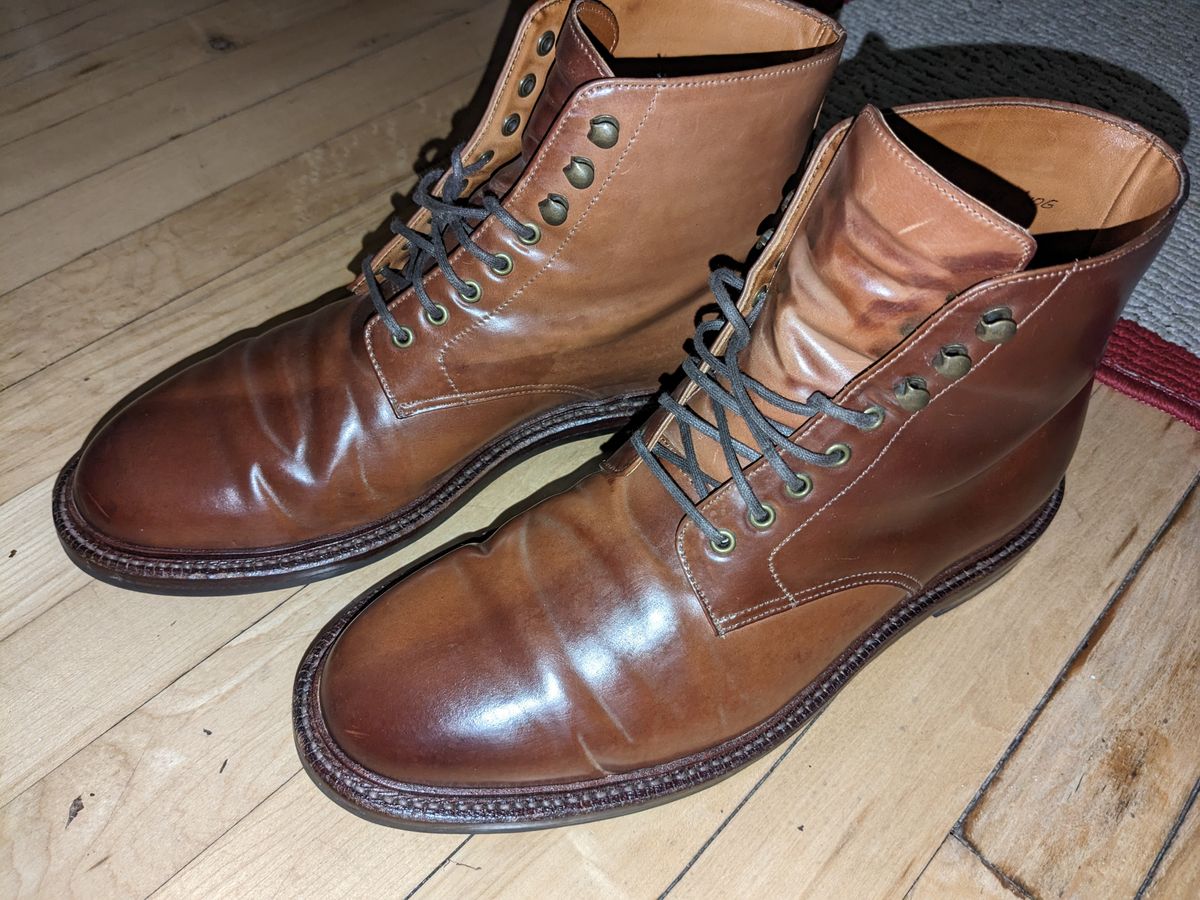 Photo by pck on November 27, 2023 of the Grant Stone Edward Boot in Horween Honey Glazed Shell Cordovan.