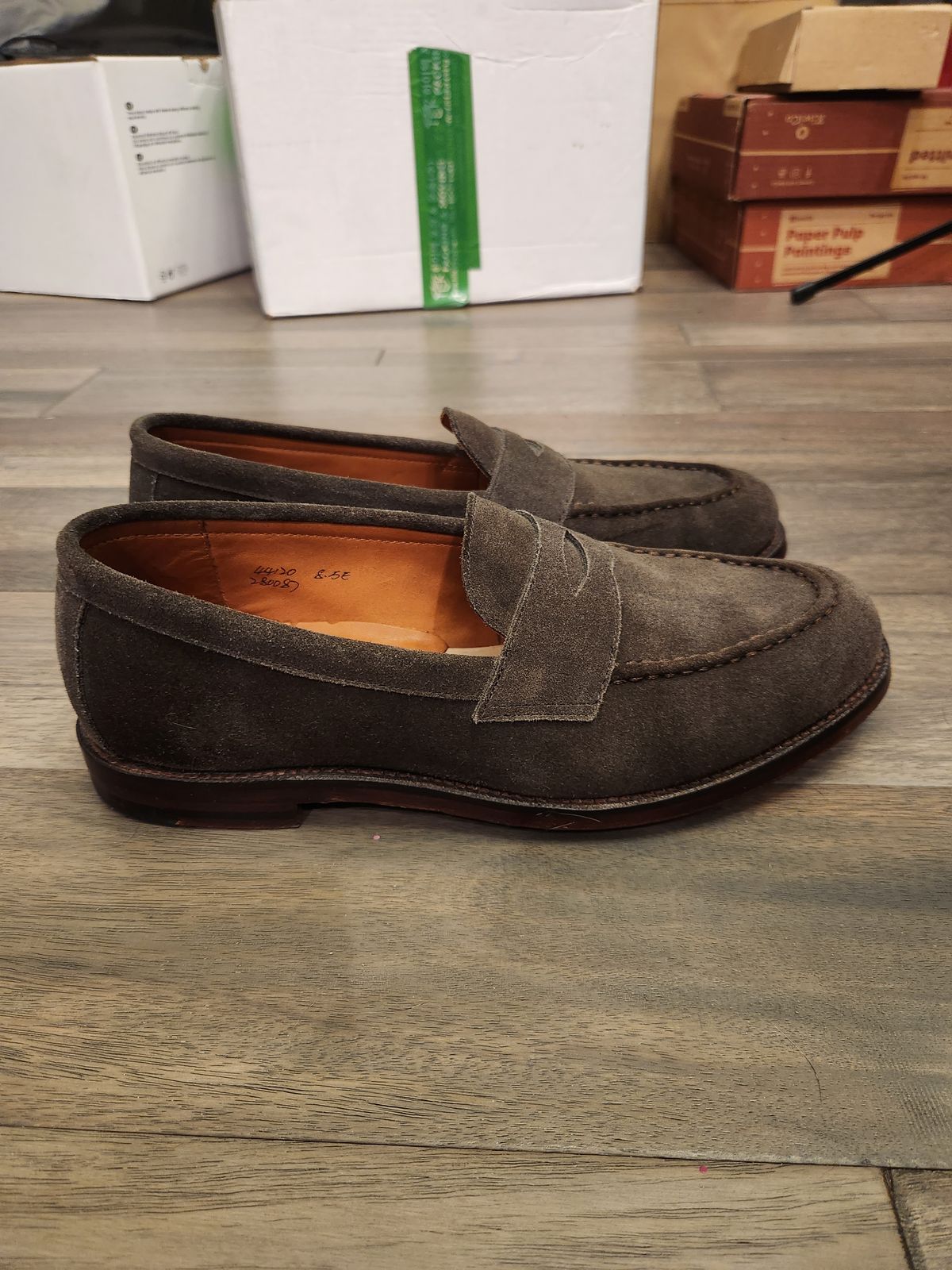 Photo by joemanji25 on November 2, 2023 of the Grant Stone Traveler Penny in C.F. Stead Loden Janus Calf Suede.
