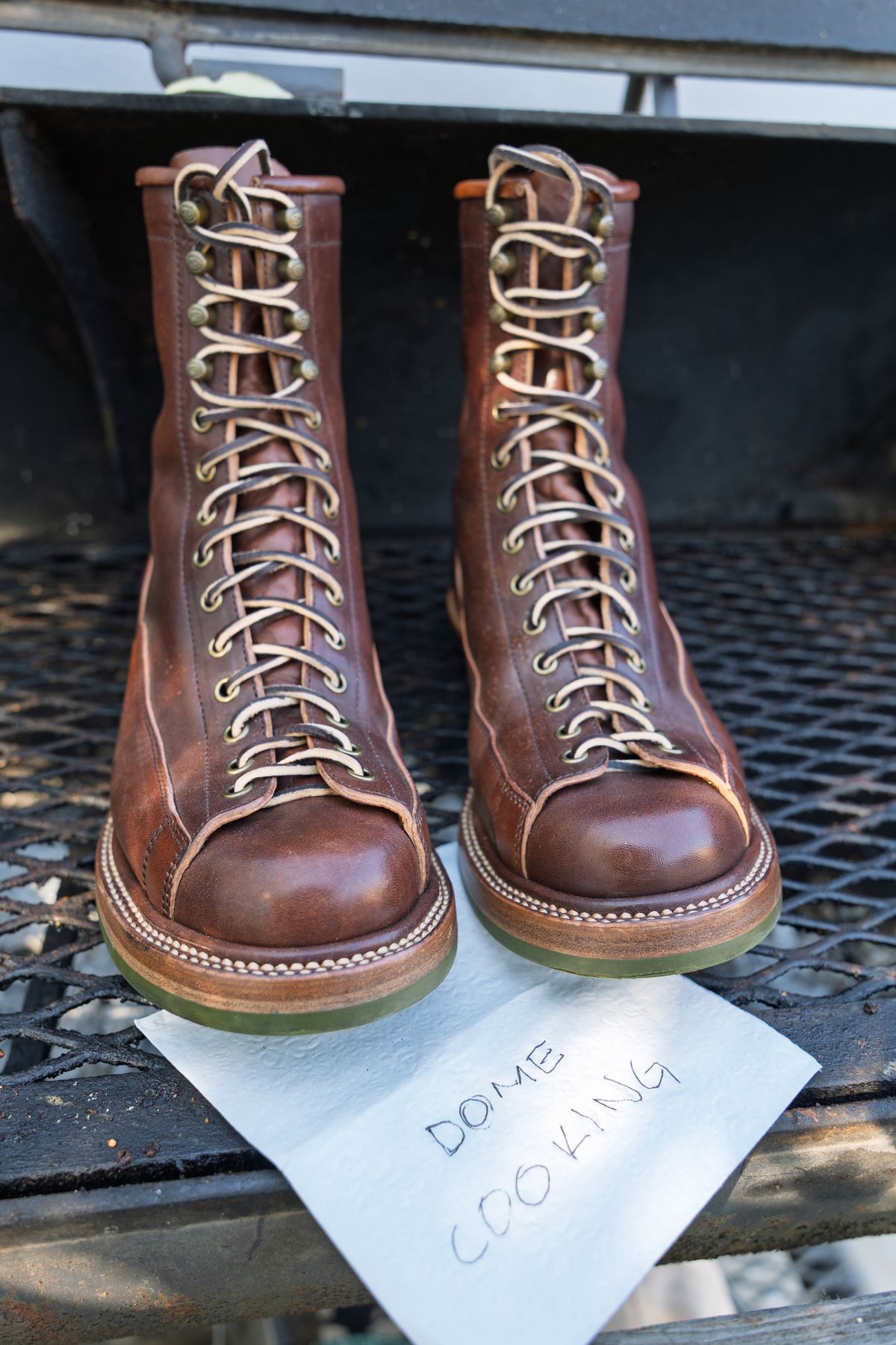 Photo by manuelbriones on November 1, 2025 of the Flame Panda Monkey Boot in Maryam Natural Horsebutt Overdyed Brown then Black.