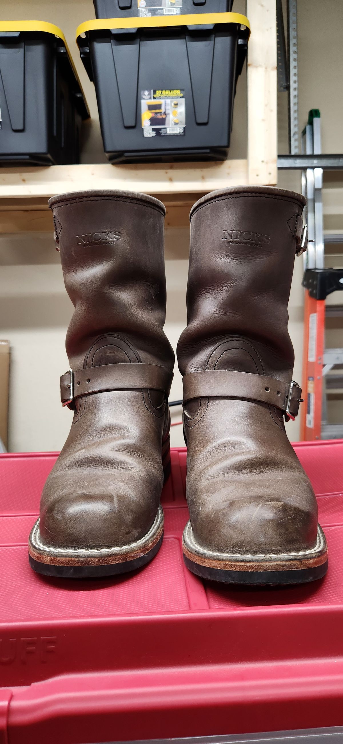 Photo by manuelbriones on January 6, 2024 of the Nicks Renegade in Horween Steel Predator.
