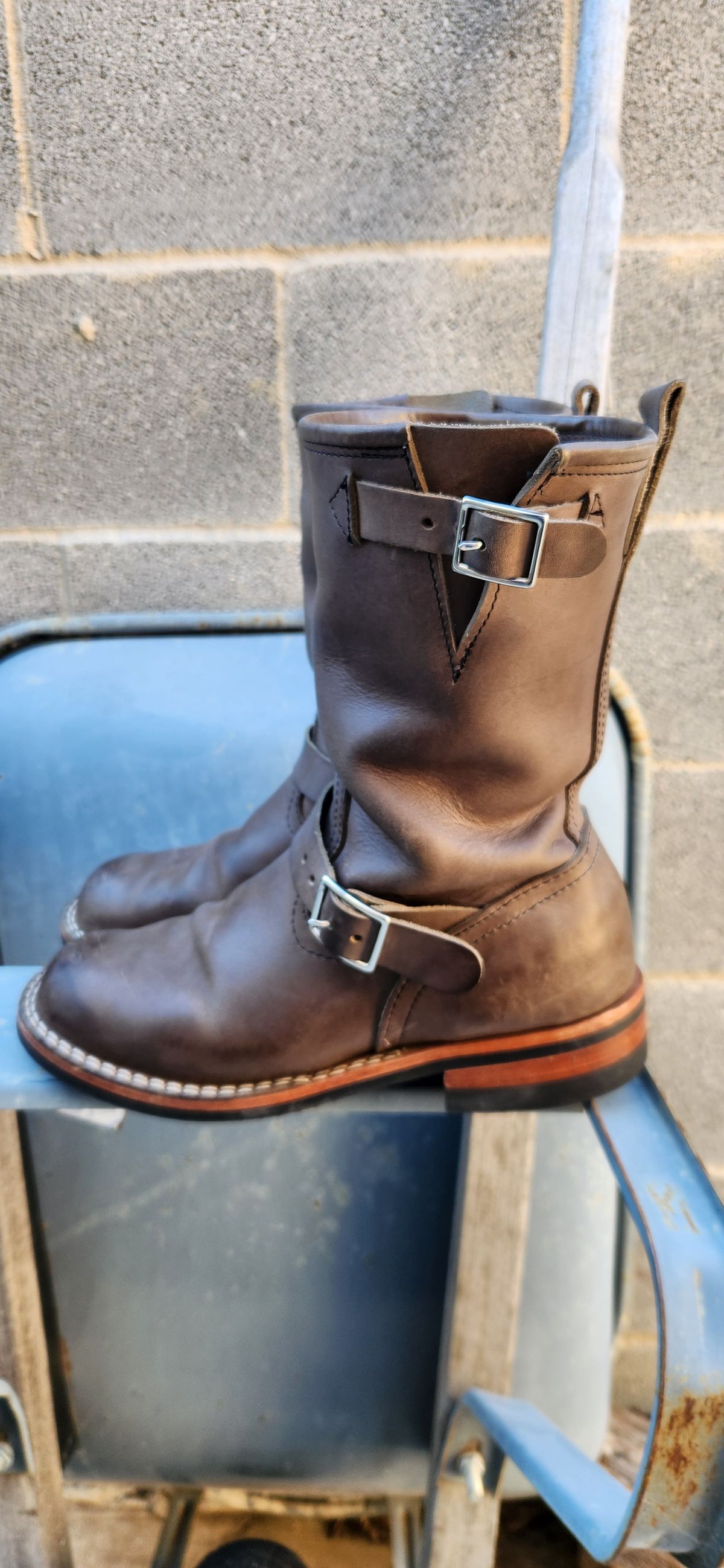 Photo by manuelbriones on February 4, 2024 of the Nicks Renegade in Horween Steel Predator.