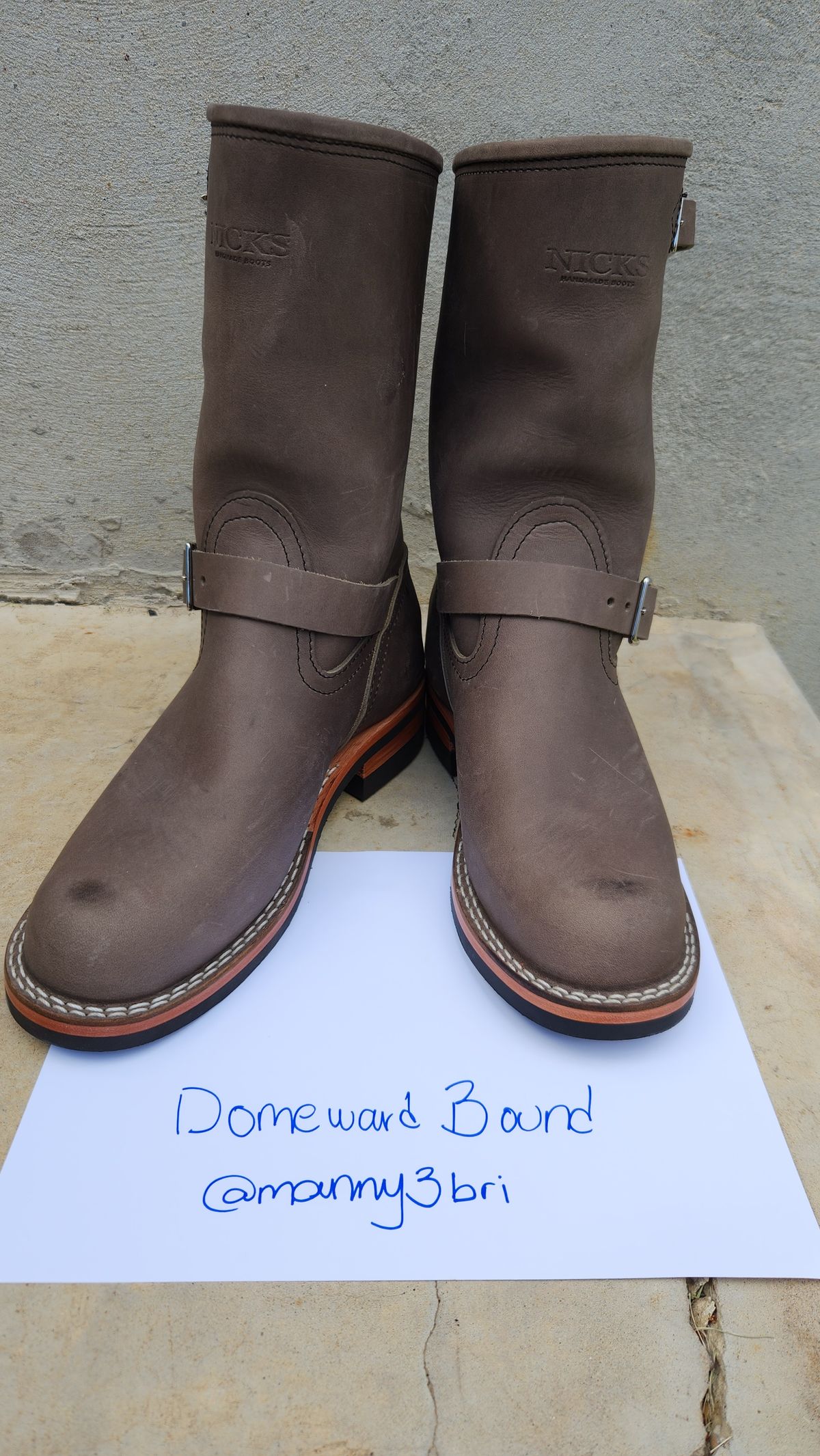 Photo by manuelbriones on October 1, 2023 of the Nicks Renegade in Horween Steel Predator.