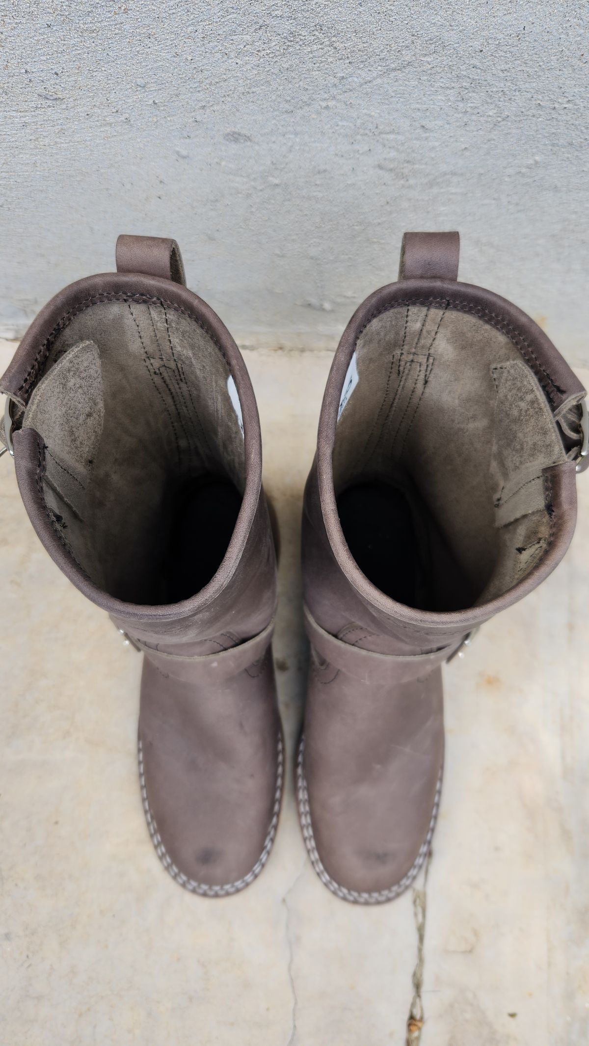 Photo by manuelbriones on October 1, 2023 of the Nicks Renegade in Horween Steel Predator.