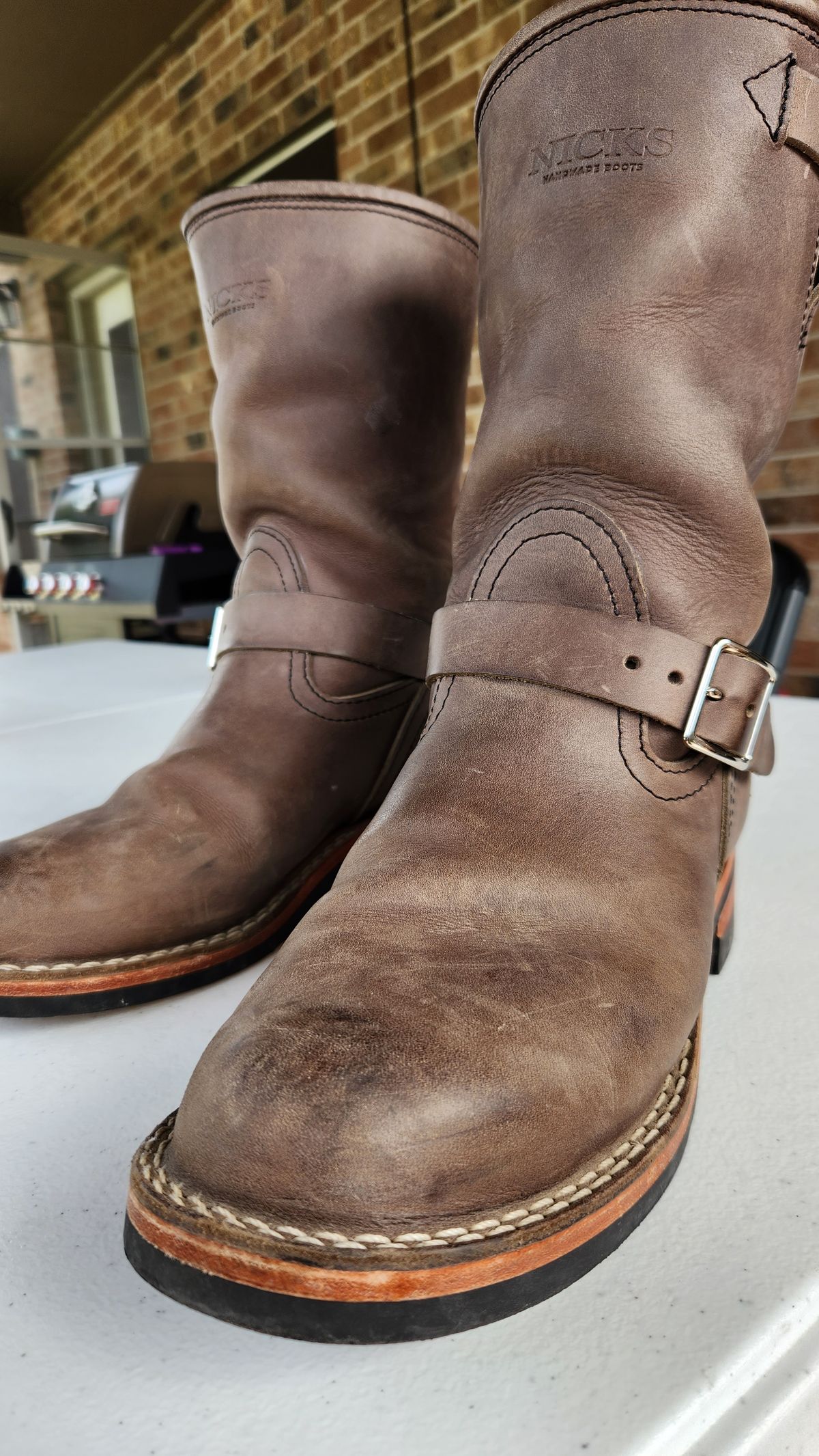 Photo by manuelbriones on December 3, 2023 of the Nicks Renegade in Horween Steel Predator.
