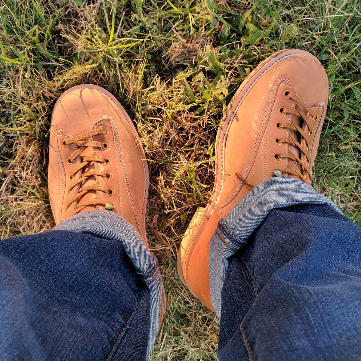 Photo by HealthyPatina on October 2, 2023 of the Sagara x S&S Valiant Boot in Conceria Cloe Crust Horsebutt.