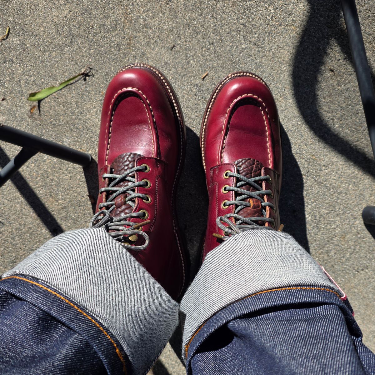 Photo by kananaios on December 28, 2025 of the Grant Stone Brass Boot in Horween Color 8 Chromexcel.