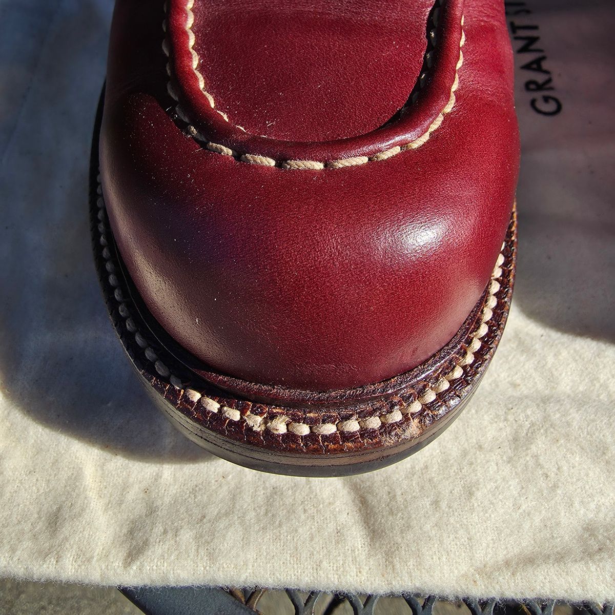 Photo by kananaios on December 28, 2025 of the Grant Stone Brass Boot in Horween Color 8 Chromexcel.