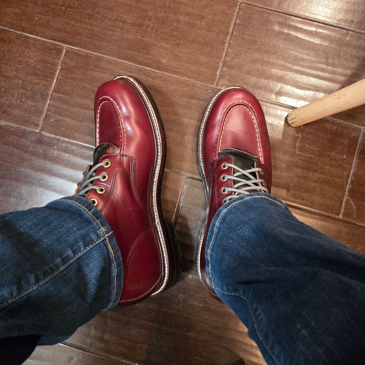 Photo by kananaios on January 2, 2026 of the Grant Stone Brass Boot in Horween Color 8 Chromexcel.