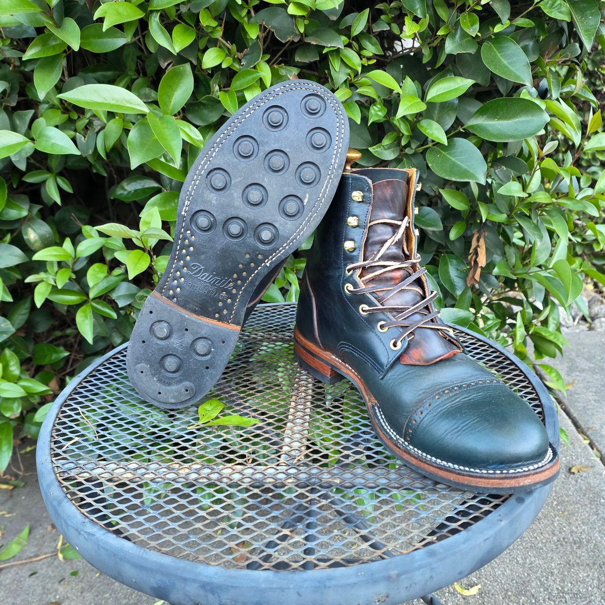 Photo by kananaios on December 6, 2025 of the Unmarked DB Hunter Cap Toe in Horween Navy Chromexcel.