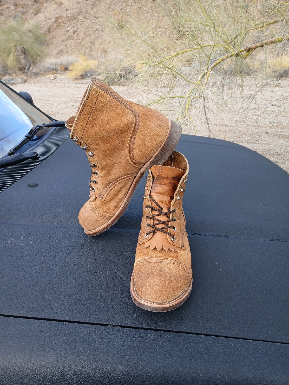 Photo by kananaios on March 7, 2025 of the Red Wing Iron Ranger in S.B. Foot Hawthorne Muleskinner.