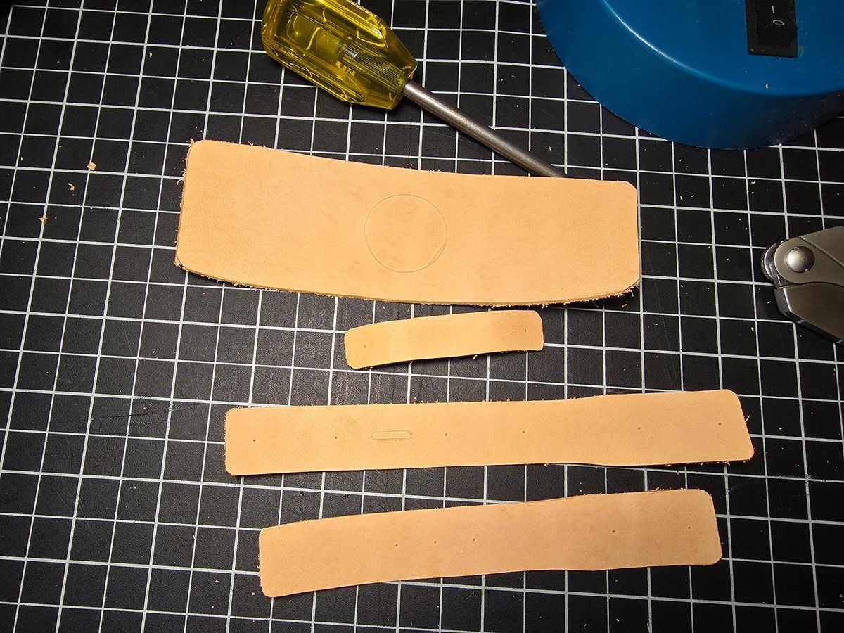 Photo by kananaios on October 5, 2025 of the Self-Made Winston Pattern in Unknown Natural Veg Tan.