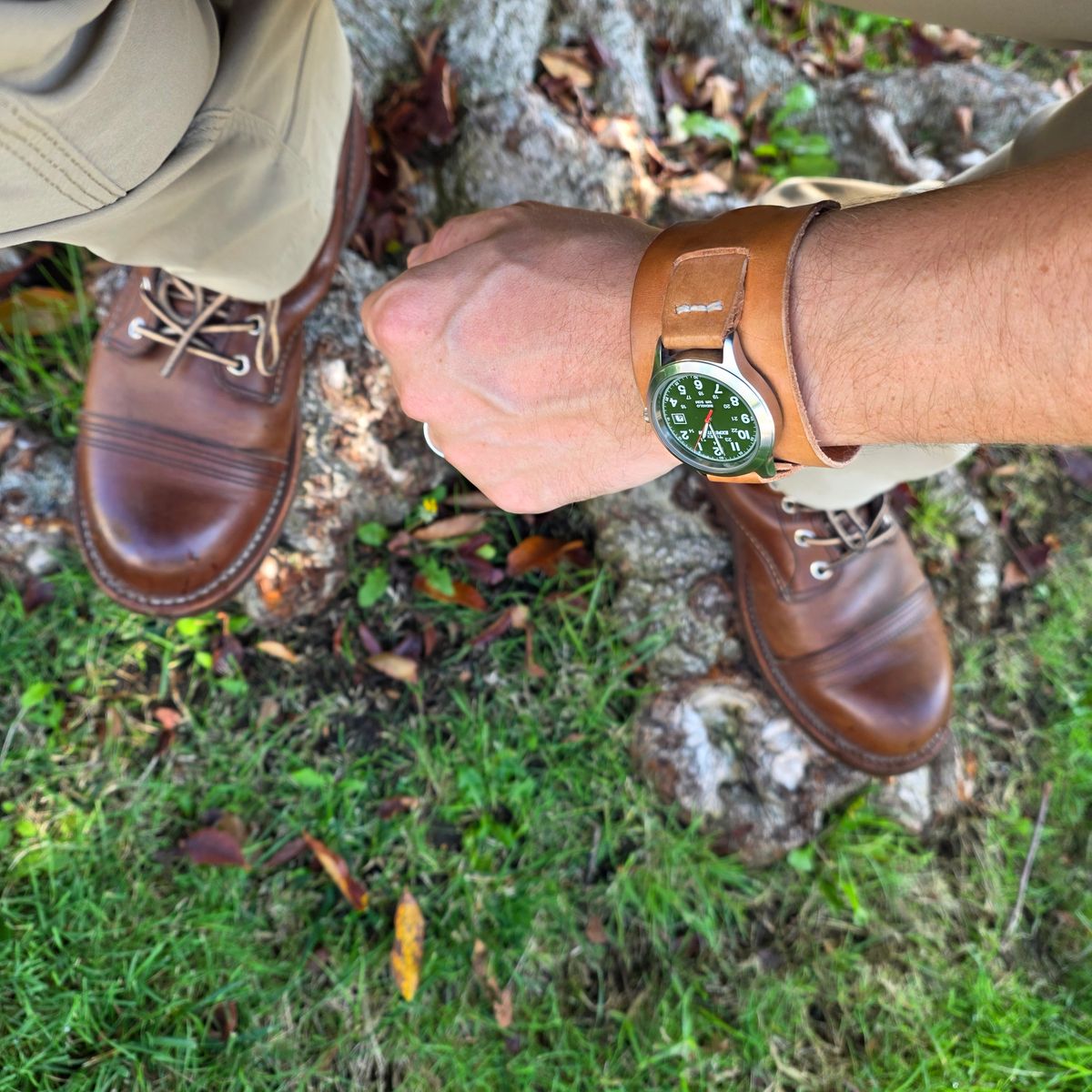 Photo by kananaios on November 4, 2025 of the Self-Made Winston Pattern in Unknown Natural Veg Tan.