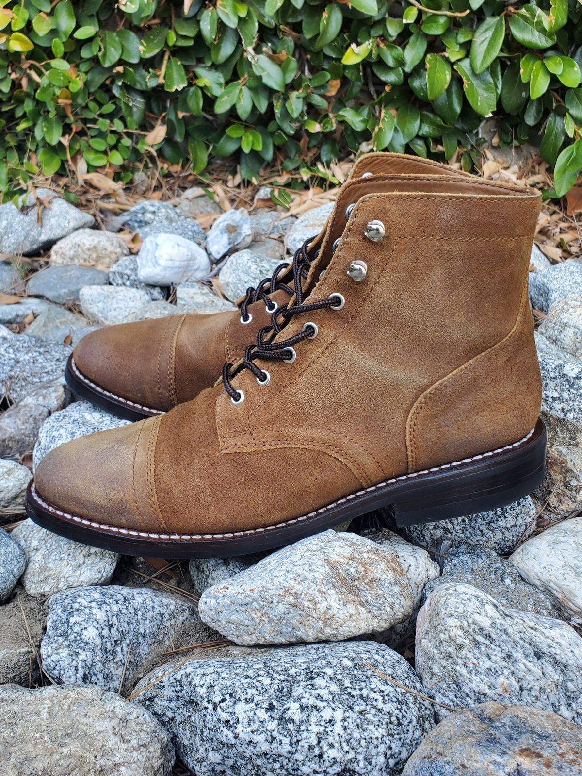 Photo by kananaios on November 3, 2023 of the Thursday Captain in Safari WeatherSafe Suede.