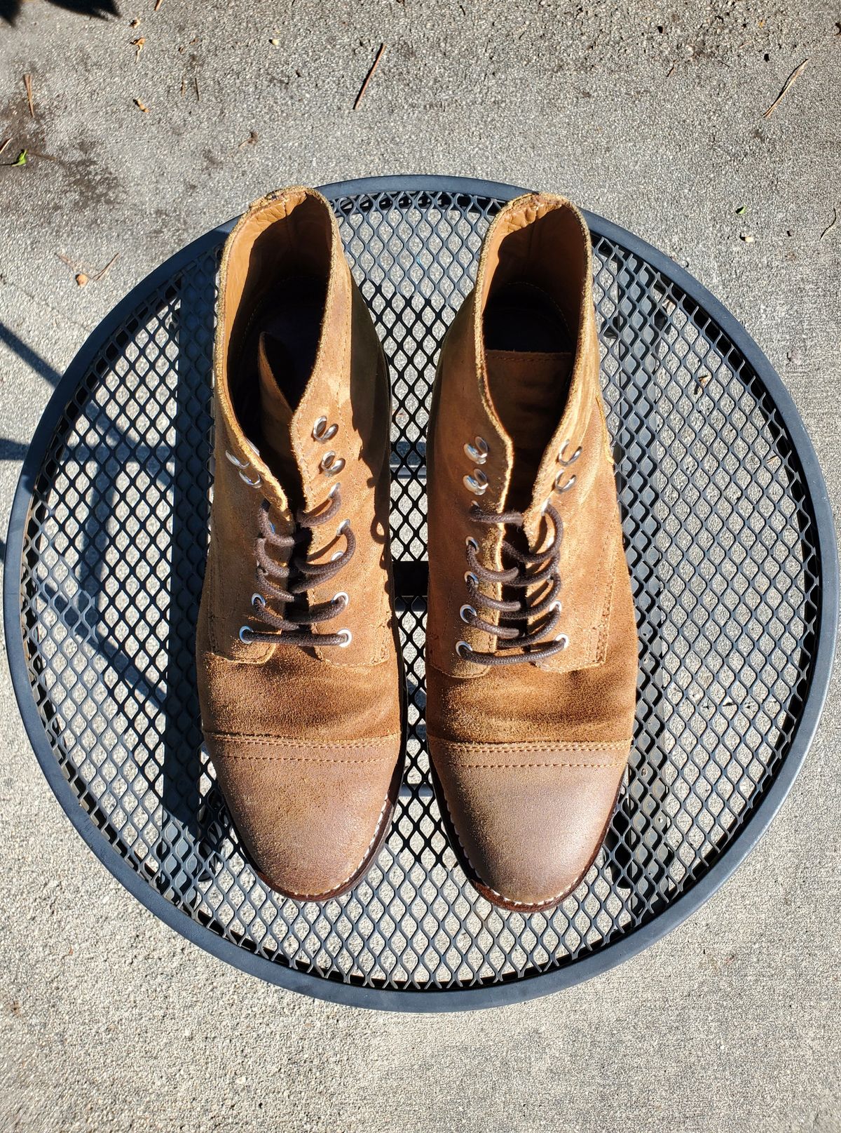 Photo by kananaios on January 2, 2024 of the Thursday Captain in Safari WeatherSafe Suede.