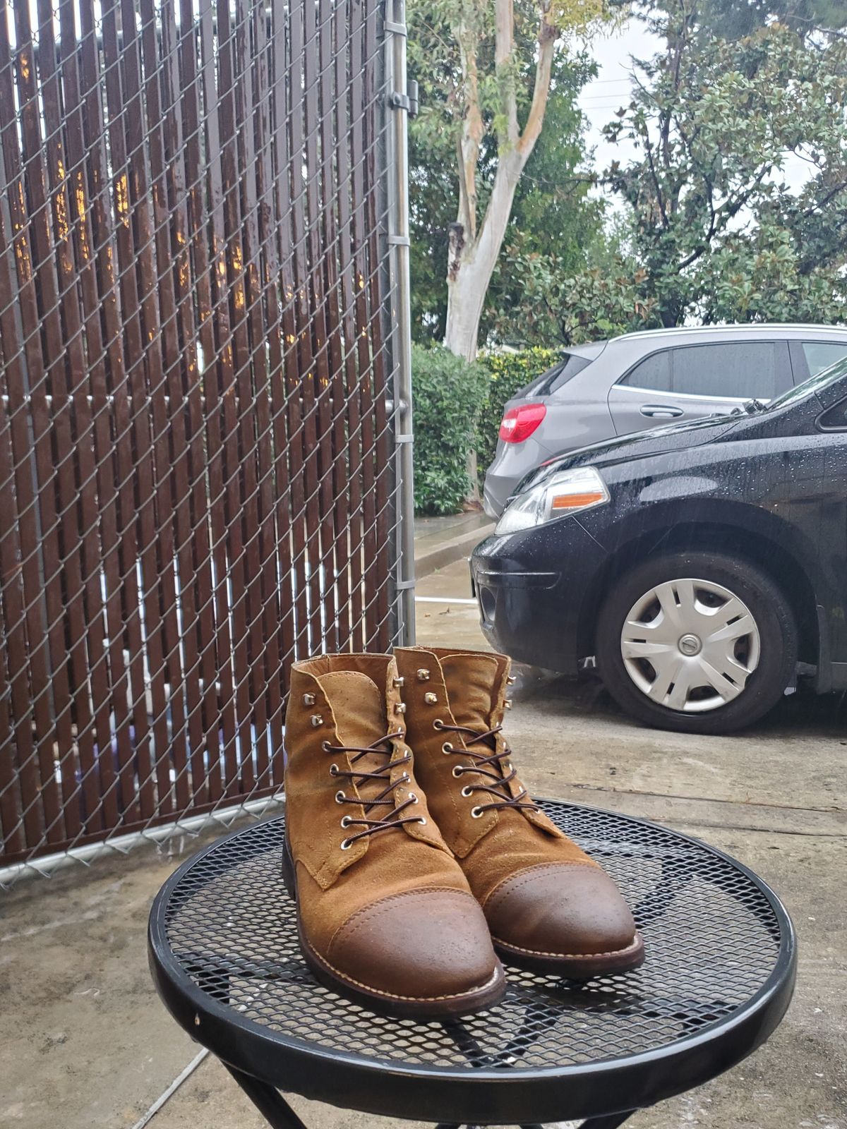 Photo by kananaios on February 5, 2024 of the Thursday Captain in Safari WeatherSafe Suede.