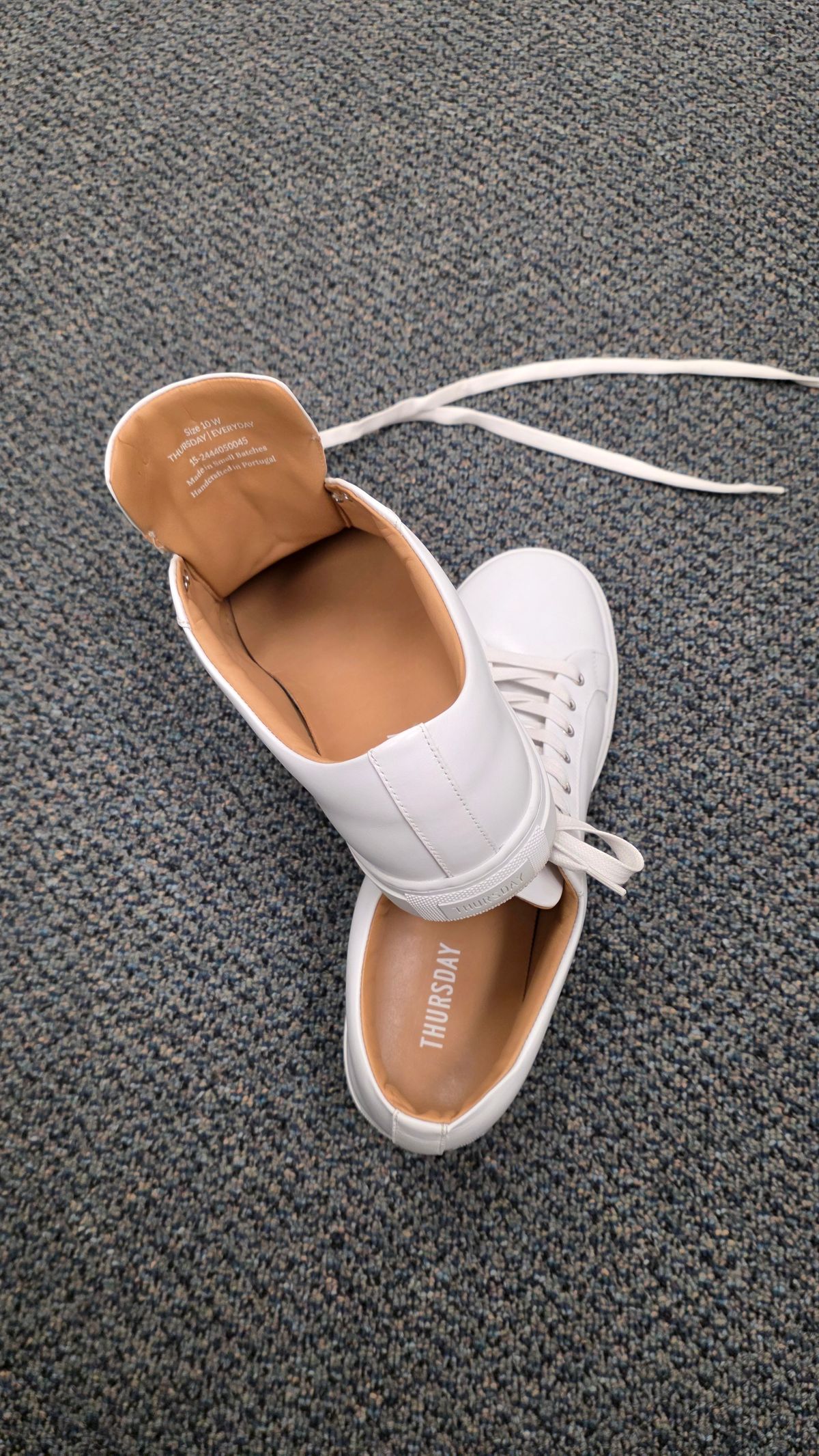 Photo by kananaios on September 4, 2025 of the Thursday Premier Low Top in White Italian Nappa.