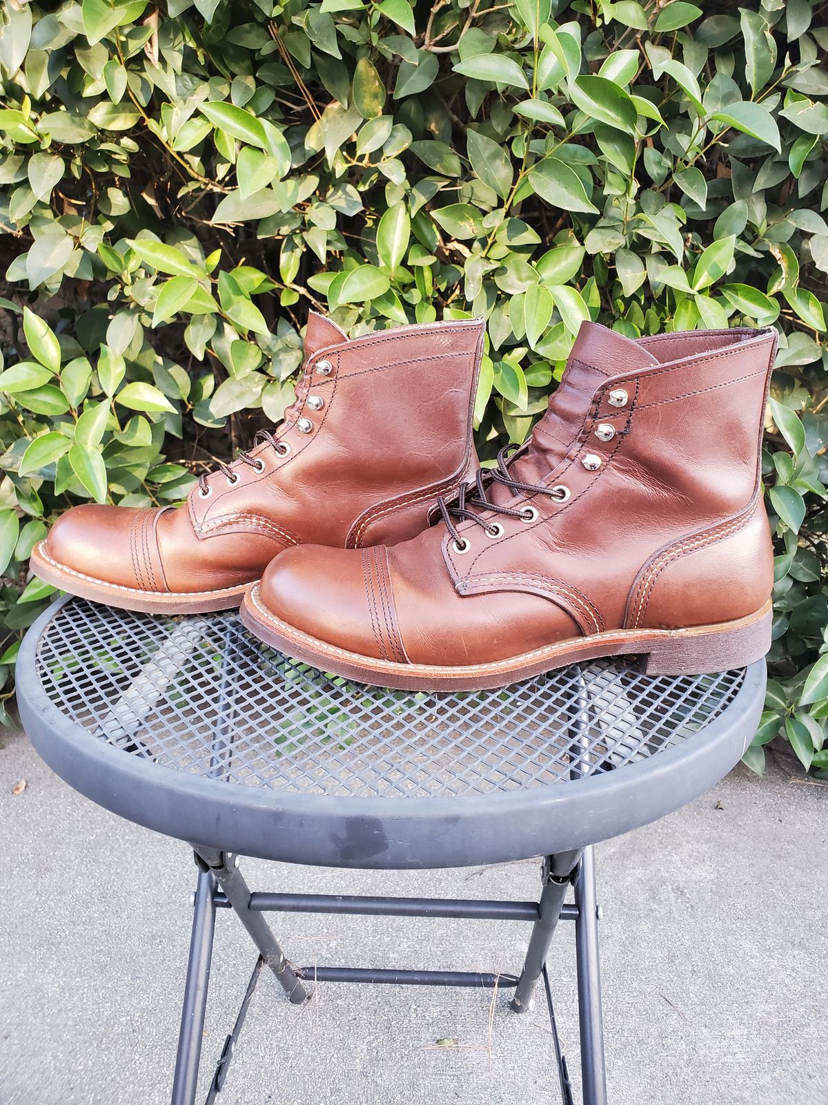 Photo by kananaios on December 2, 2023 of the Red Wing Iron Ranger in S.B. Foot Amber Harness.