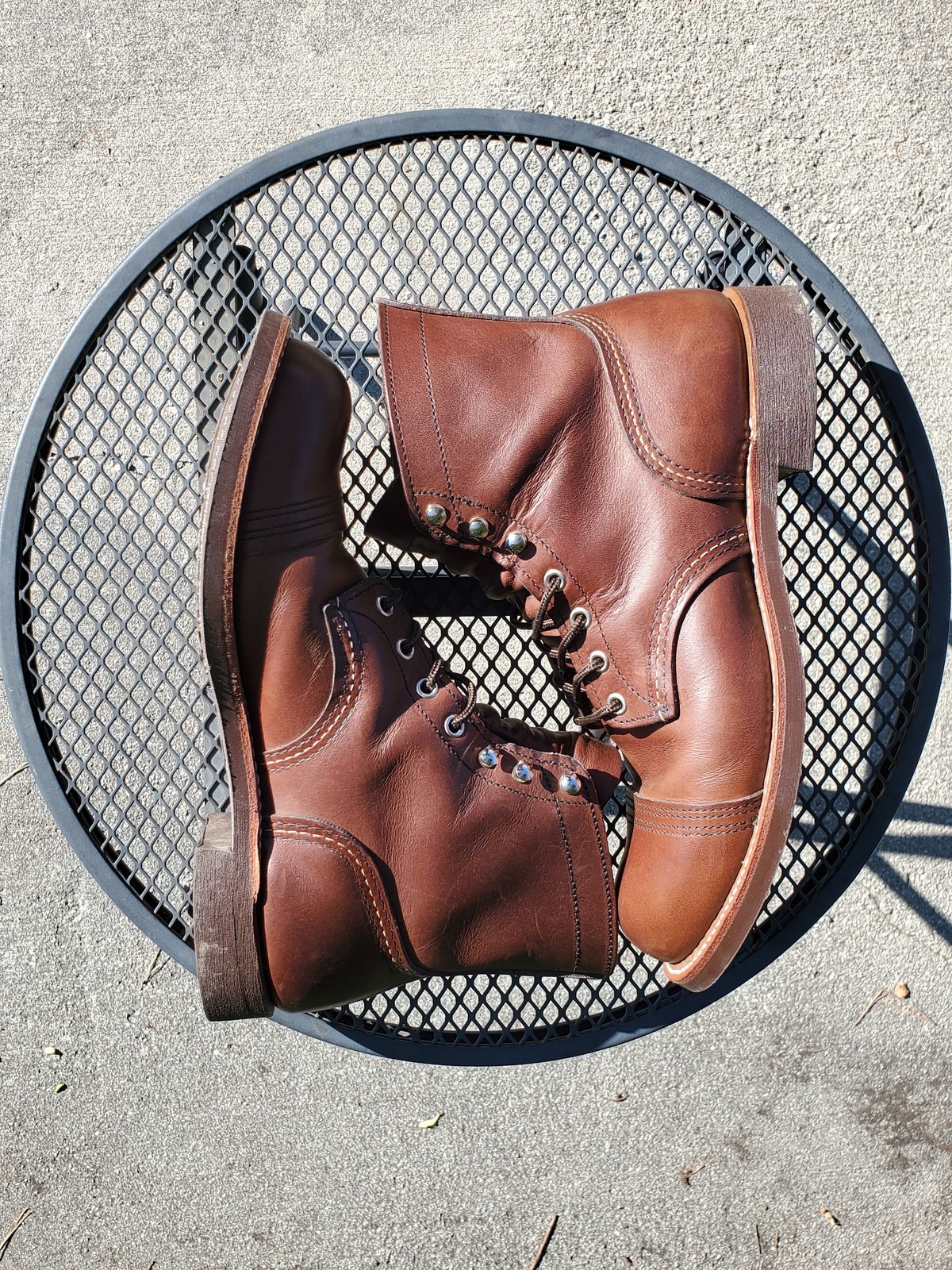 Photo by kananaios on January 2, 2024 of the Red Wing Iron Ranger in S.B. Foot Amber Harness.