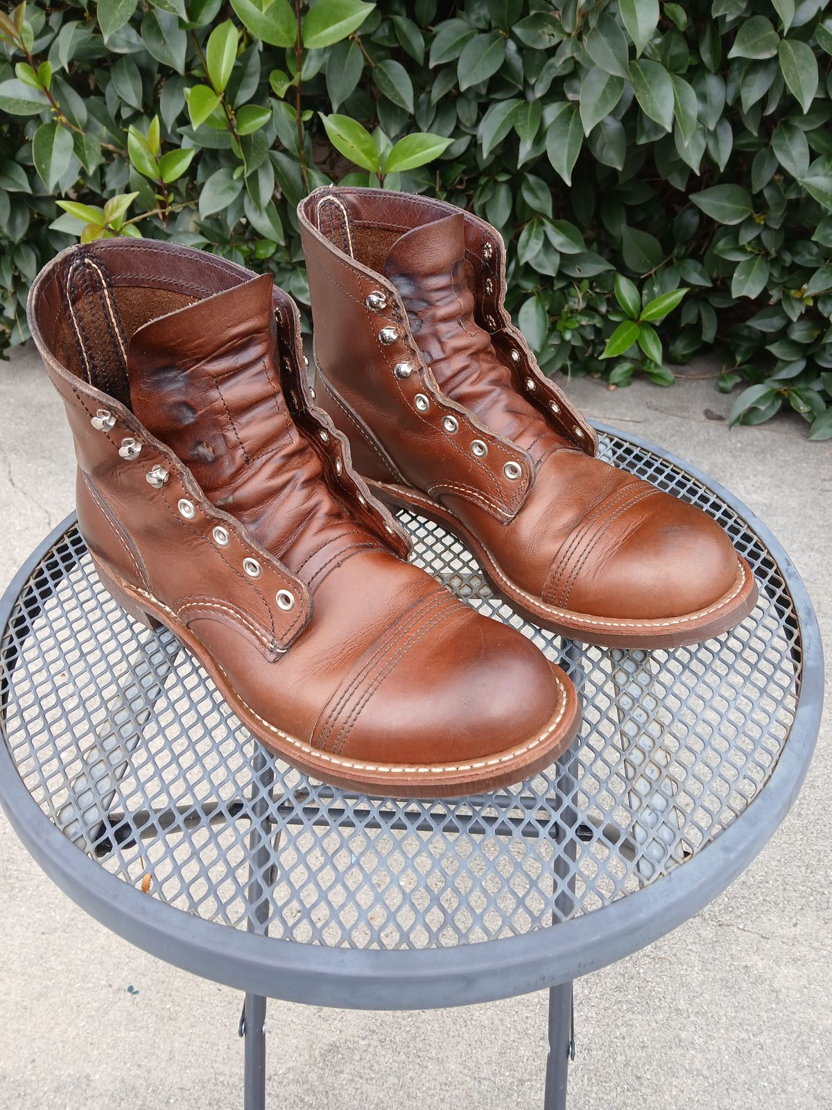 Photo by kananaios on March 26, 2024 of the Red Wing Iron Ranger in S.B. Foot Amber Harness.