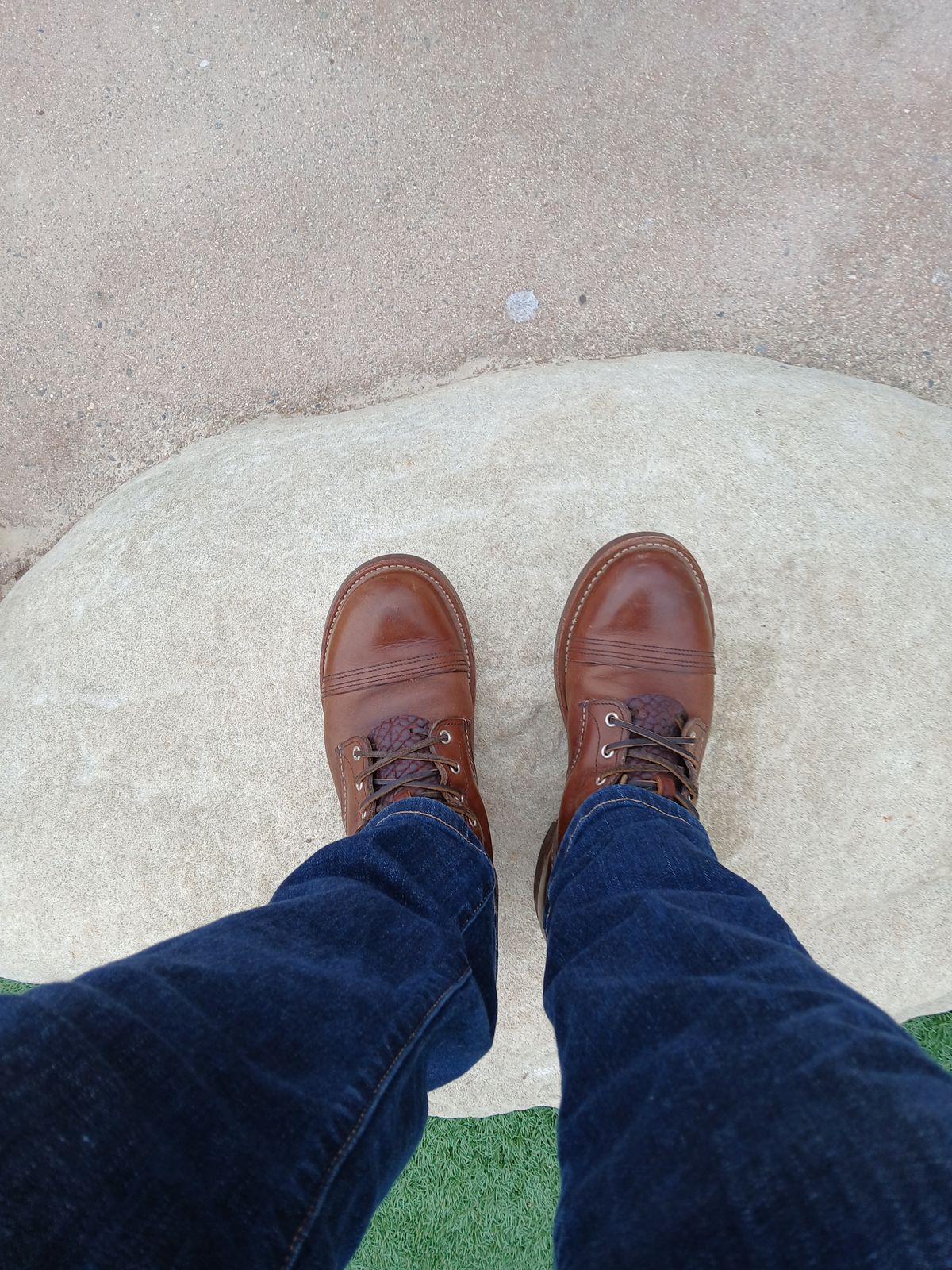 Photo by kananaios on April 17, 2025 of the Red Wing Iron Ranger in S.B. Foot Amber Harness.