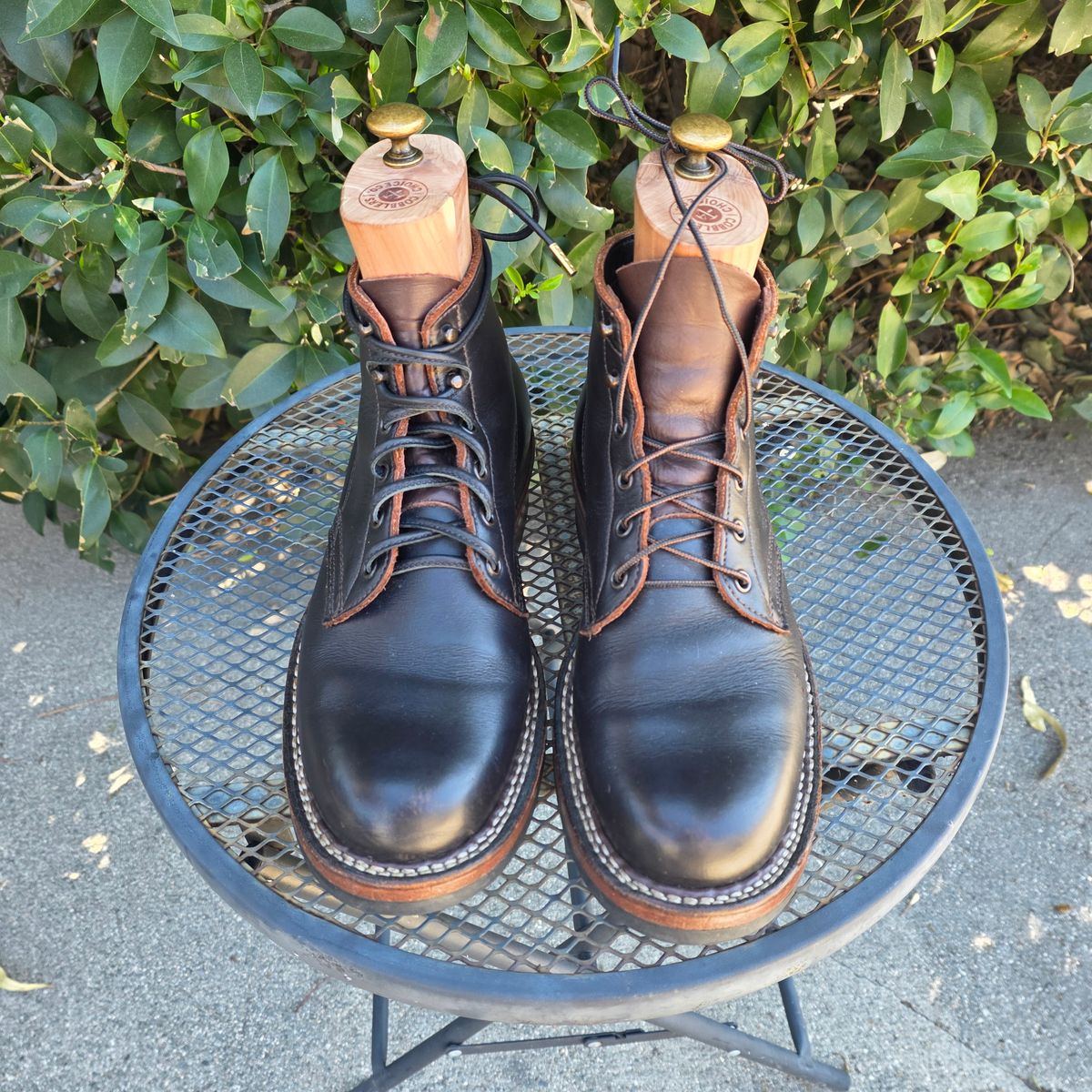 Photo by kananaios on March 19, 2026 of the White's Semi-Dress in Seidel Brown Dress.