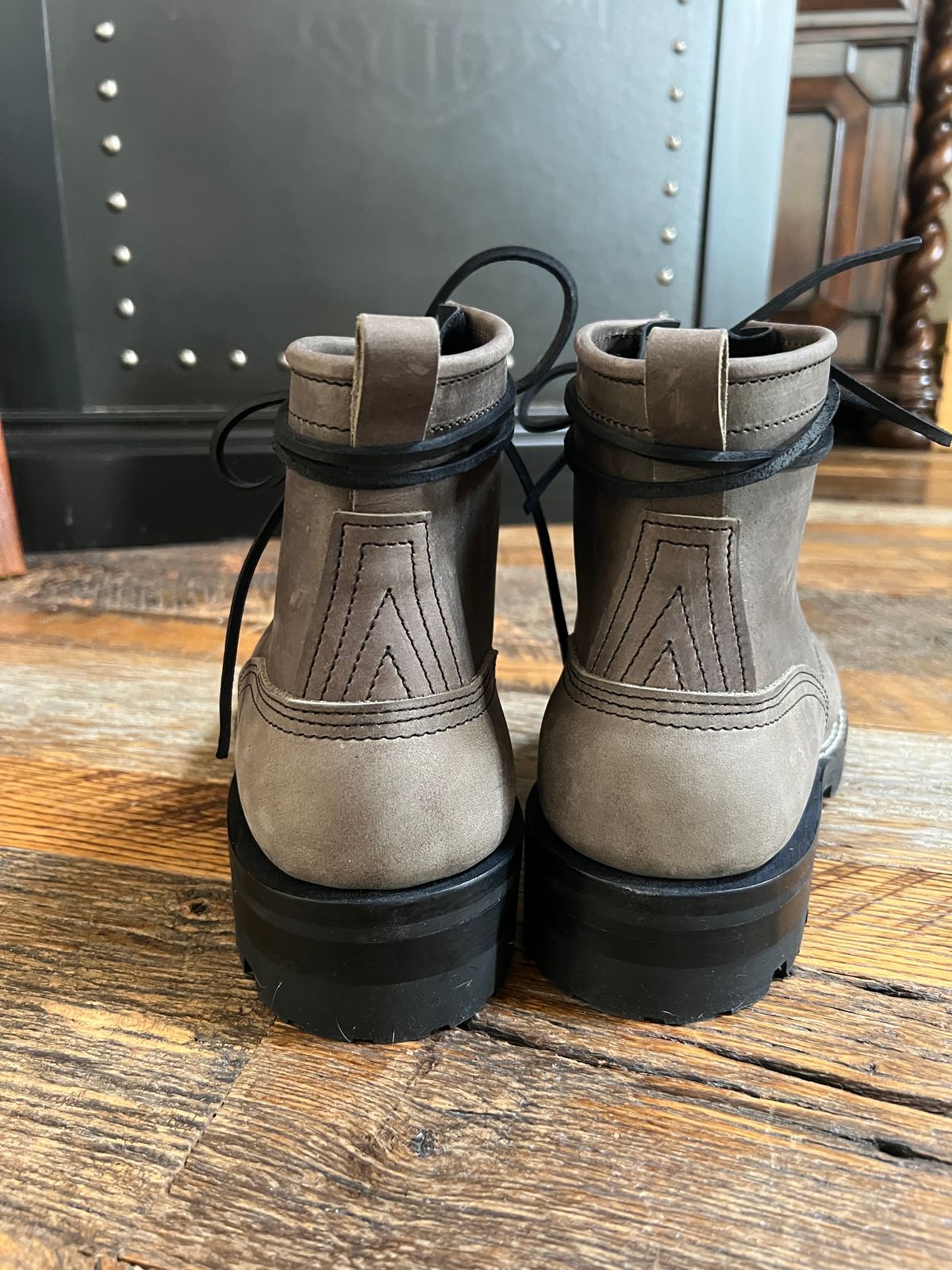 Photo by colehamilton on November 3, 2023 of the Nicks Moc Toe in Horween Steel Predator.