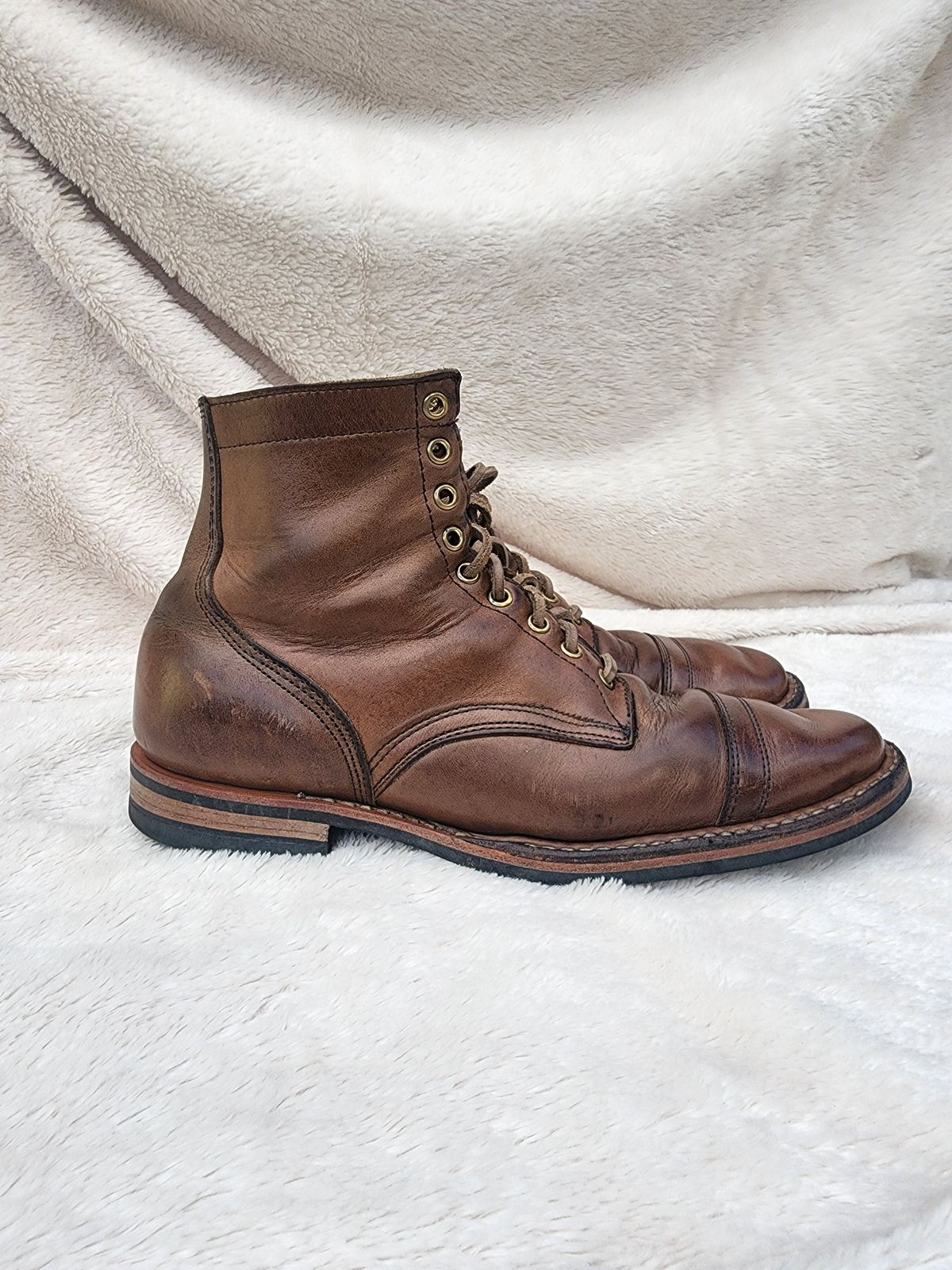 Photo by Capt305 on December 2, 2022 of the White's MP-M1TC in Horween Natural Chromexcel.