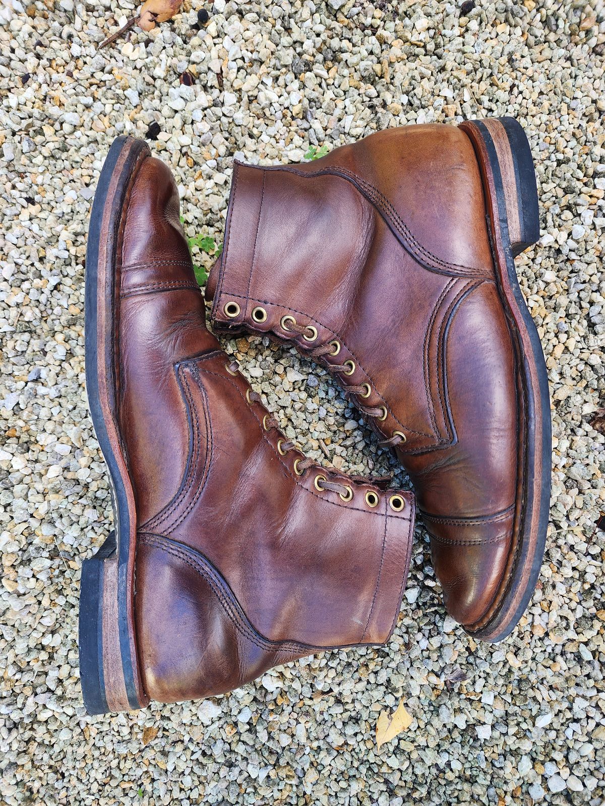 Photo by Capt305 on February 5, 2023 of the White's MP-M1TC in Horween Natural Chromexcel.