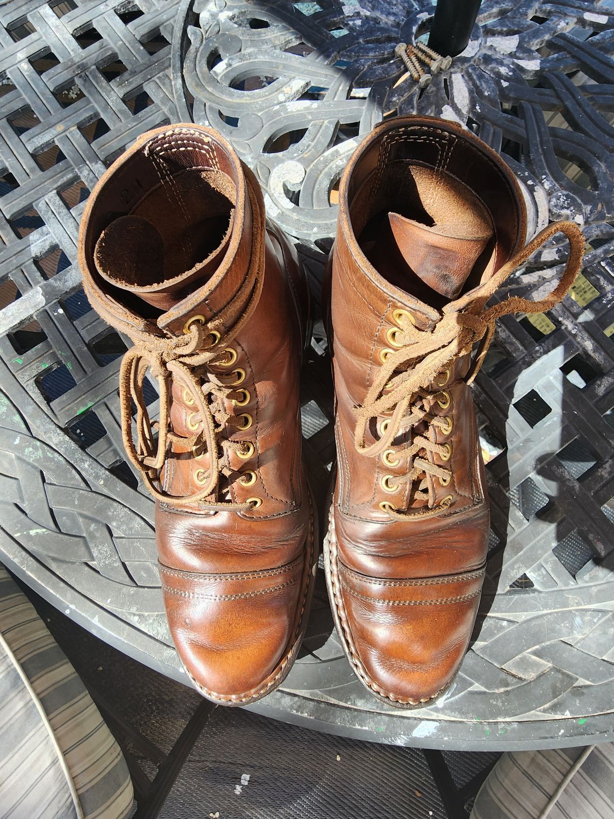 Photo by Capt305 on April 1, 2023 of the White's MP-M1TC in Horween Natural Chromexcel.