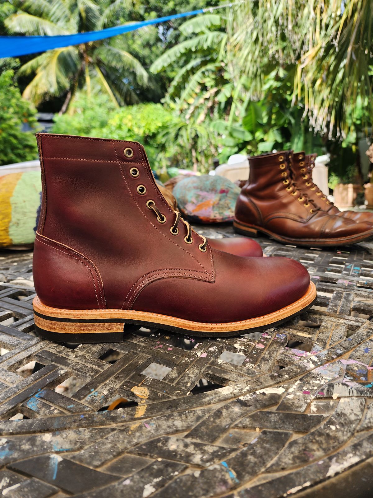 Photo by Capt305 on October 1, 2023 of the Oak Street Bootmakers Trench Boot in Horween Color 8 Chromexcel.