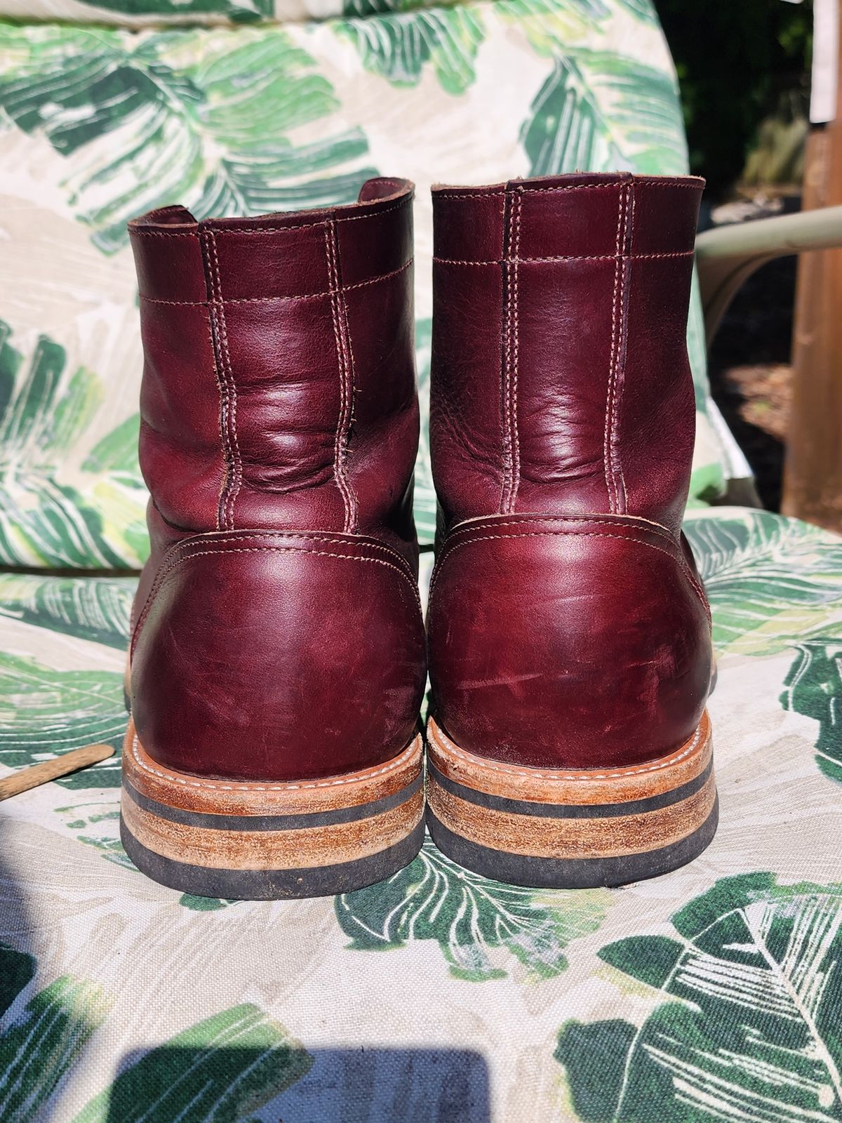 Photo by Capt305 on December 3, 2023 of the Oak Street Bootmakers Trench Boot in Horween Color 8 Chromexcel.