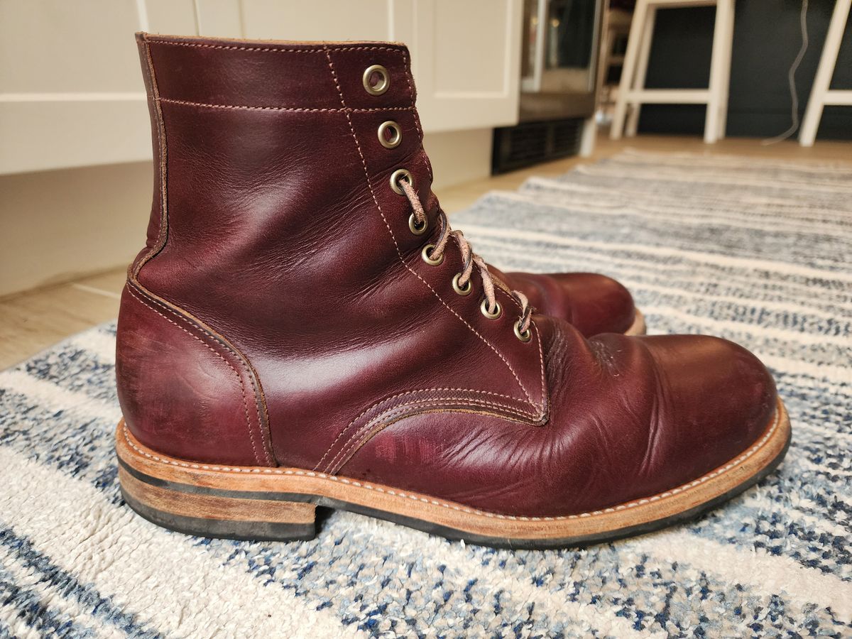 Photo by Capt305 on February 5, 2024 of the Oak Street Bootmakers Trench Boot in Horween Color 8 Chromexcel.