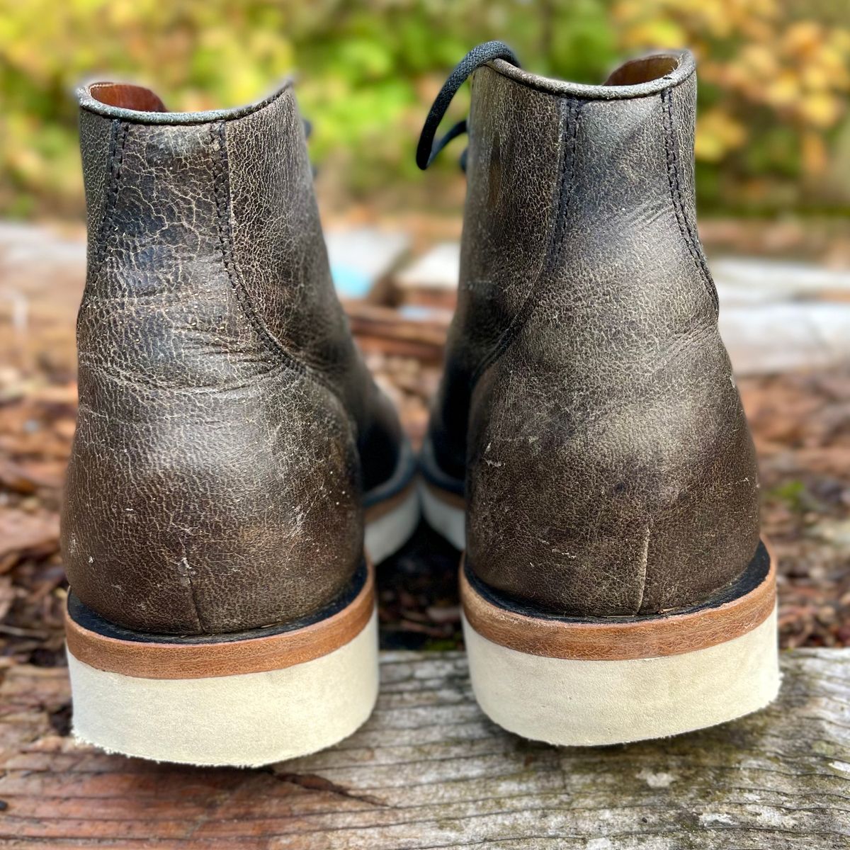 Photo by renee2day on November 6, 2024 of the Grant Stone Garrison Boot in Black Waxed Deer.