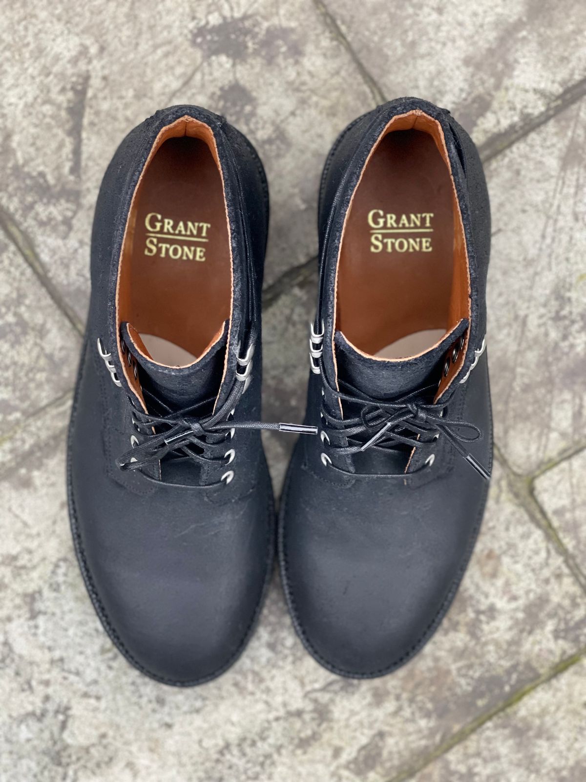 Photo by renee2day on November 1, 2023 of the Grant Stone Edward Boot in C.F. Stead Black Waxy Commander Suede.