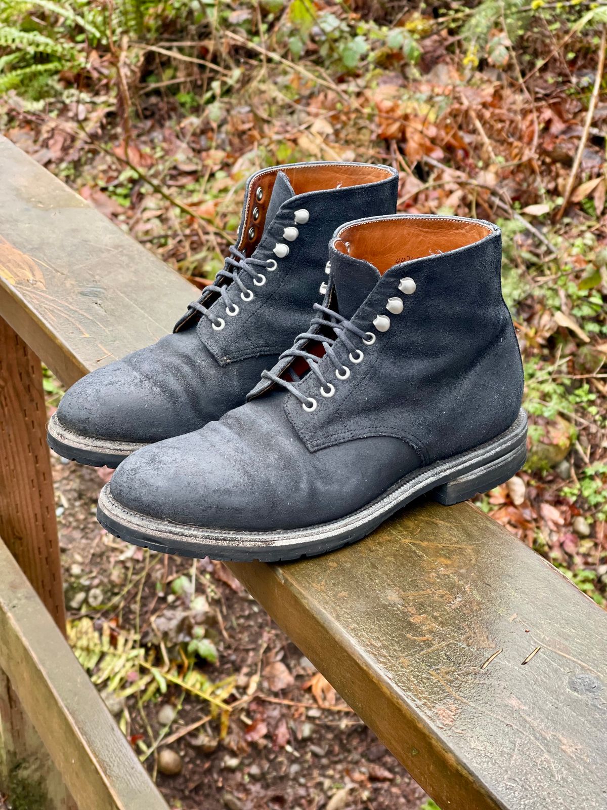 Photo by renee2day on March 3, 2024 of the Grant Stone Edward Boot in C.F. Stead Black Waxy Commander Suede.