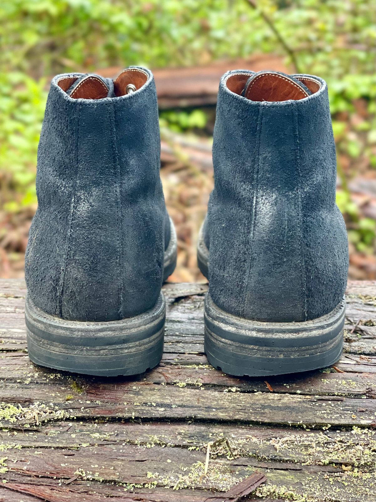 Photo by renee2day on April 5, 2024 of the Grant Stone Edward Boot in C.F. Stead Black Waxy Commander Suede.