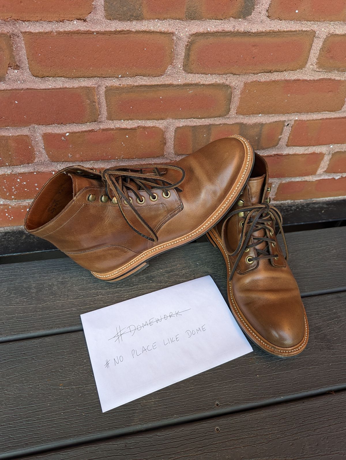 Photo by jwd on November 2, 2022 of the Grant Stone Diesel Boot in Horween Dune Chromexcel.