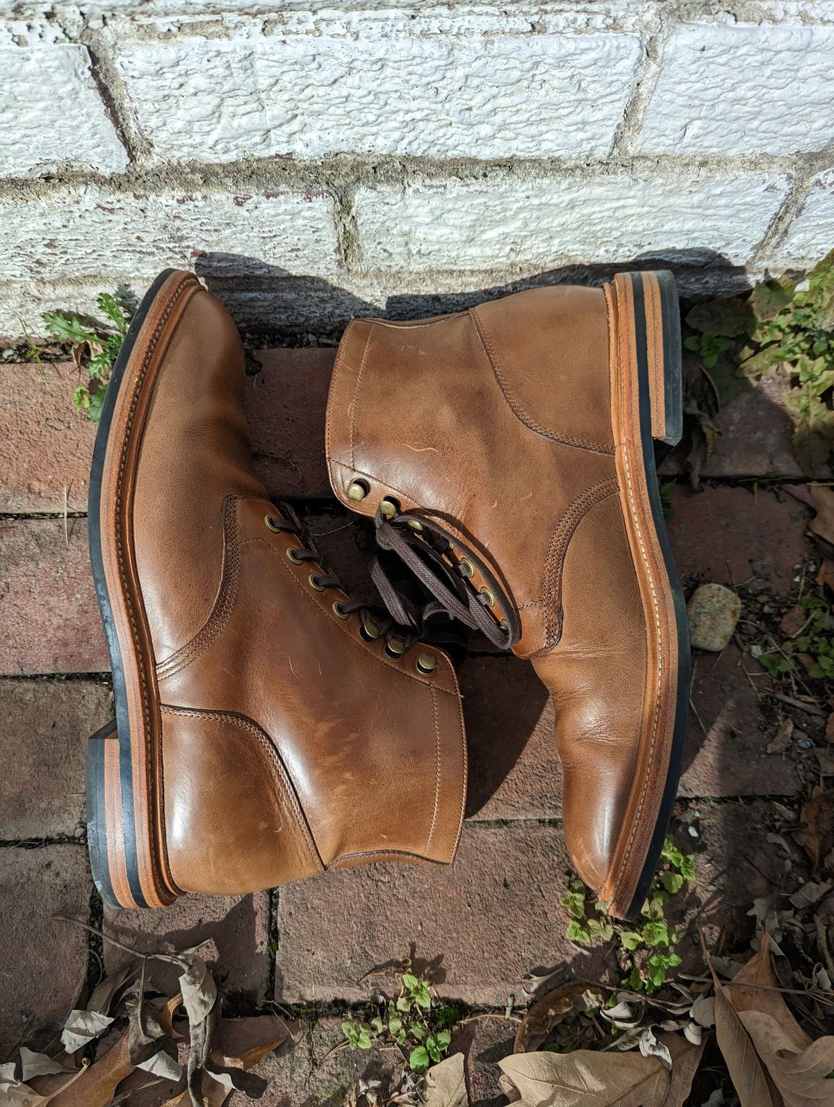Photo by jwd on December 5, 2022 of the Grant Stone Diesel Boot in Horween Dune Chromexcel.
