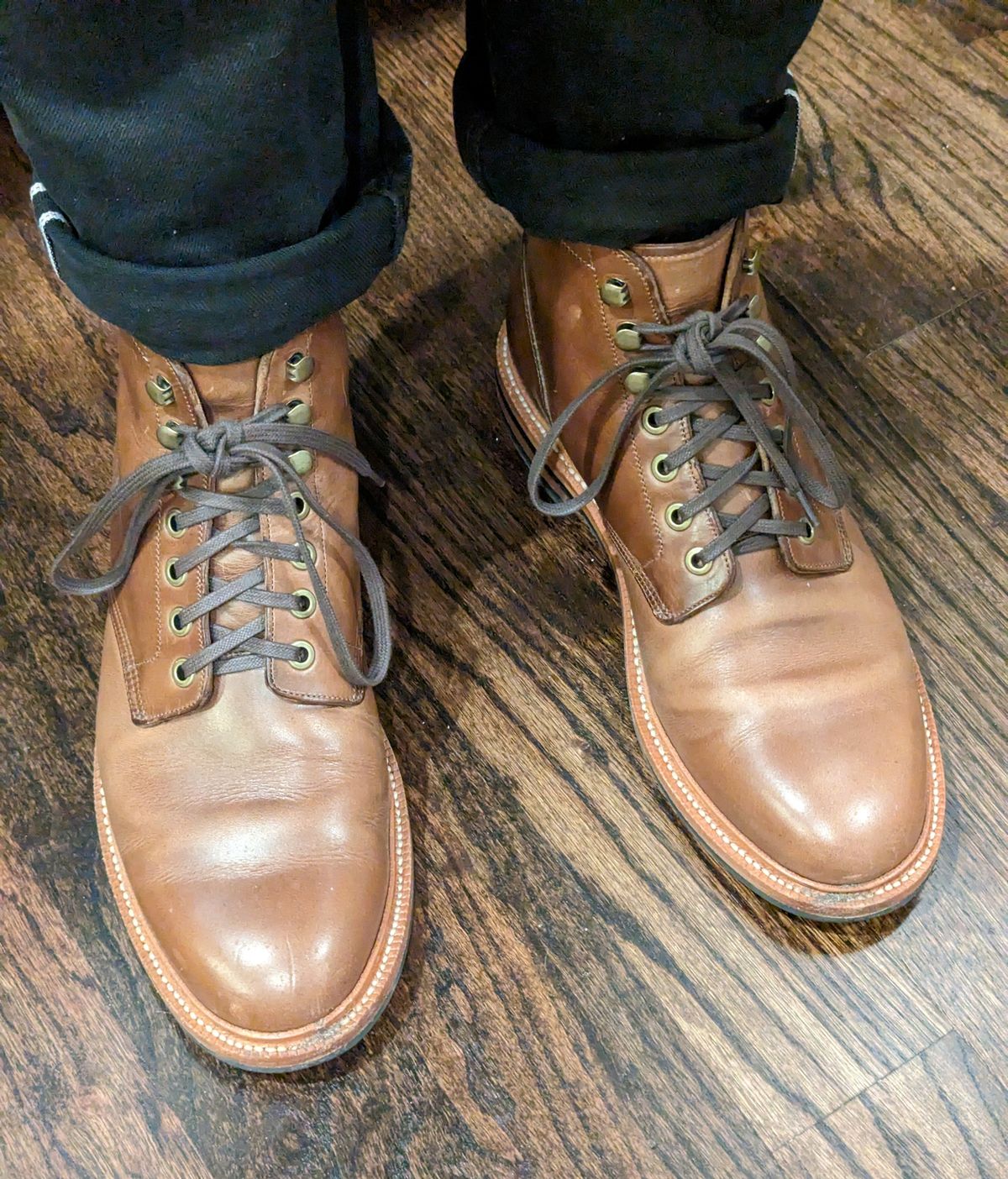 Photo by jwd on January 6, 2023 of the Grant Stone Diesel Boot in Horween Dune Chromexcel.