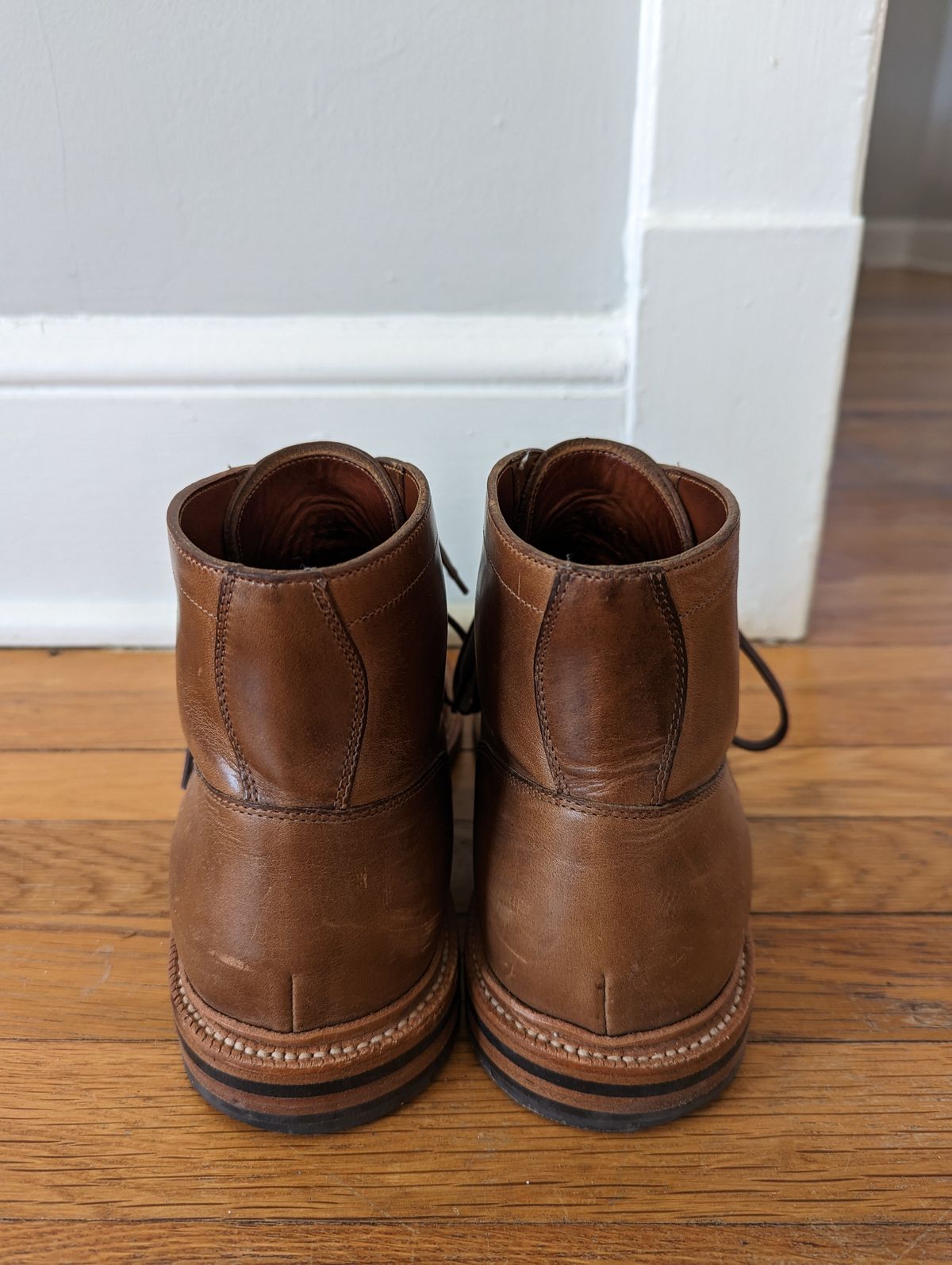 Photo by jwd on February 3, 2023 of the Grant Stone Diesel Boot in Horween Dune Chromexcel.